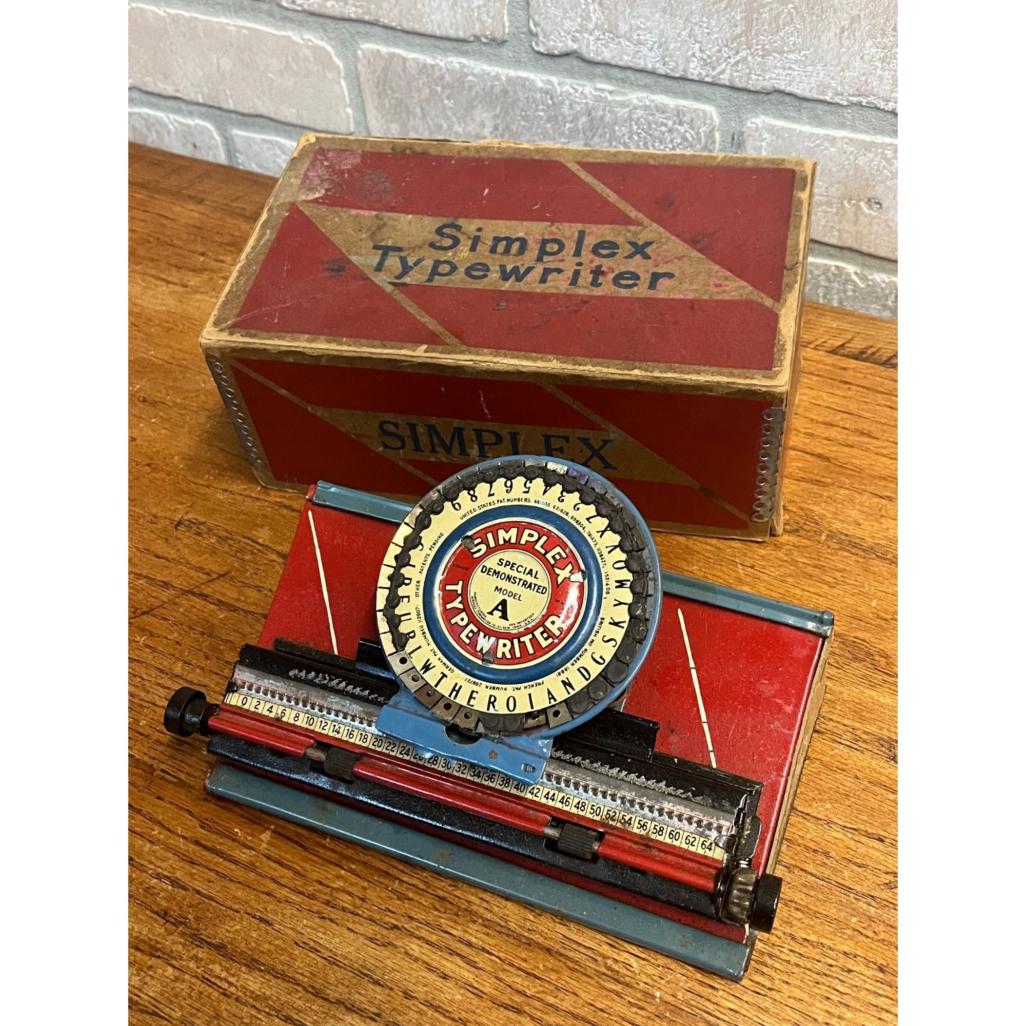 Vintage Simplex Tin Litho Child's Toy Typewriter w/ Original Box Model A