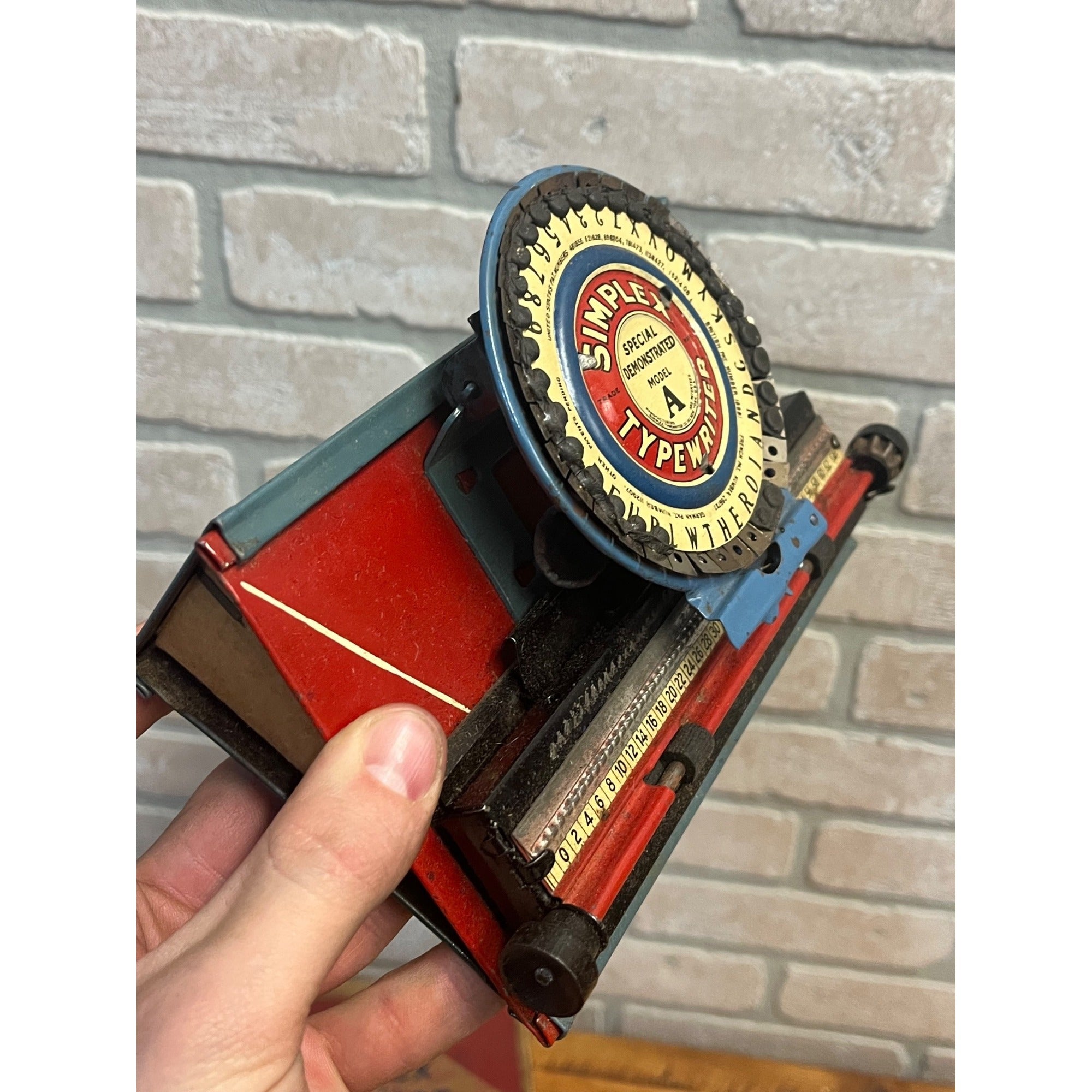 Vintage Simplex Tin Litho Child's Toy Typewriter w/ Original Box Model A
