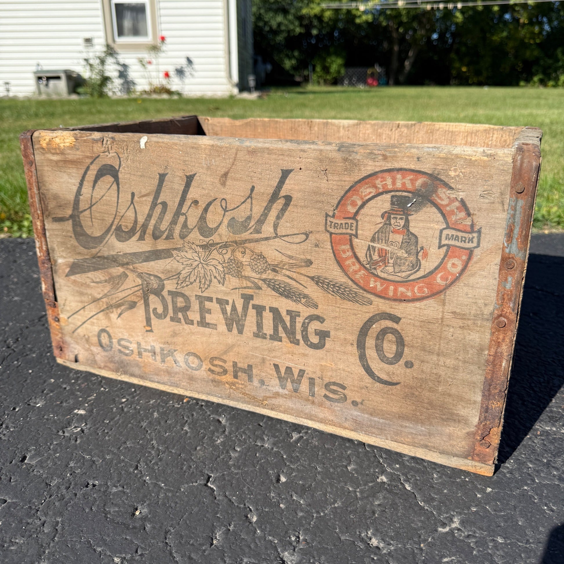 Wooden Beer Crate Oshkosh Brewing Co. Chief Wisconsin Wood Box