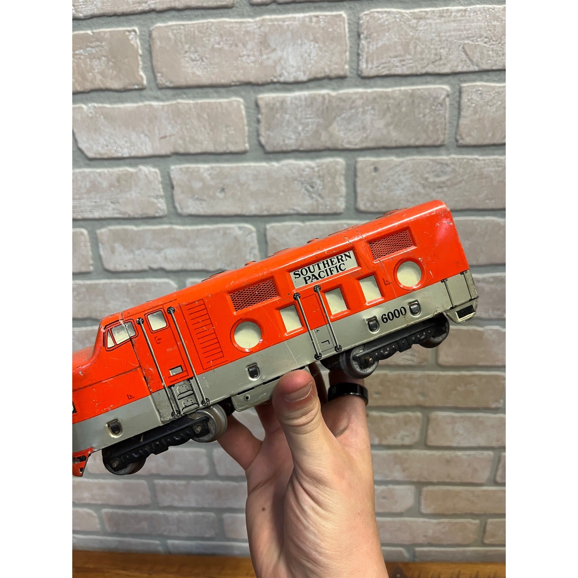 Vintage Louis Marx No. 6000 Southern Pacific Diesel Train Tin Locomotive - Untested