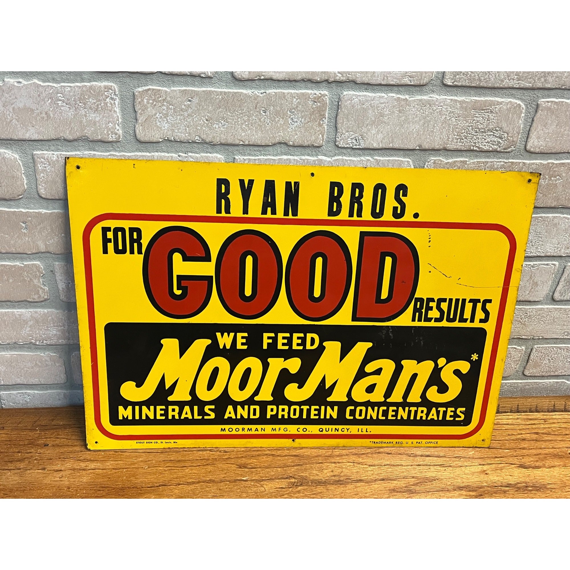 Vintage Moorman's Feed Farm Advertising Tin Sign Mineral Proteins 20" by 14"