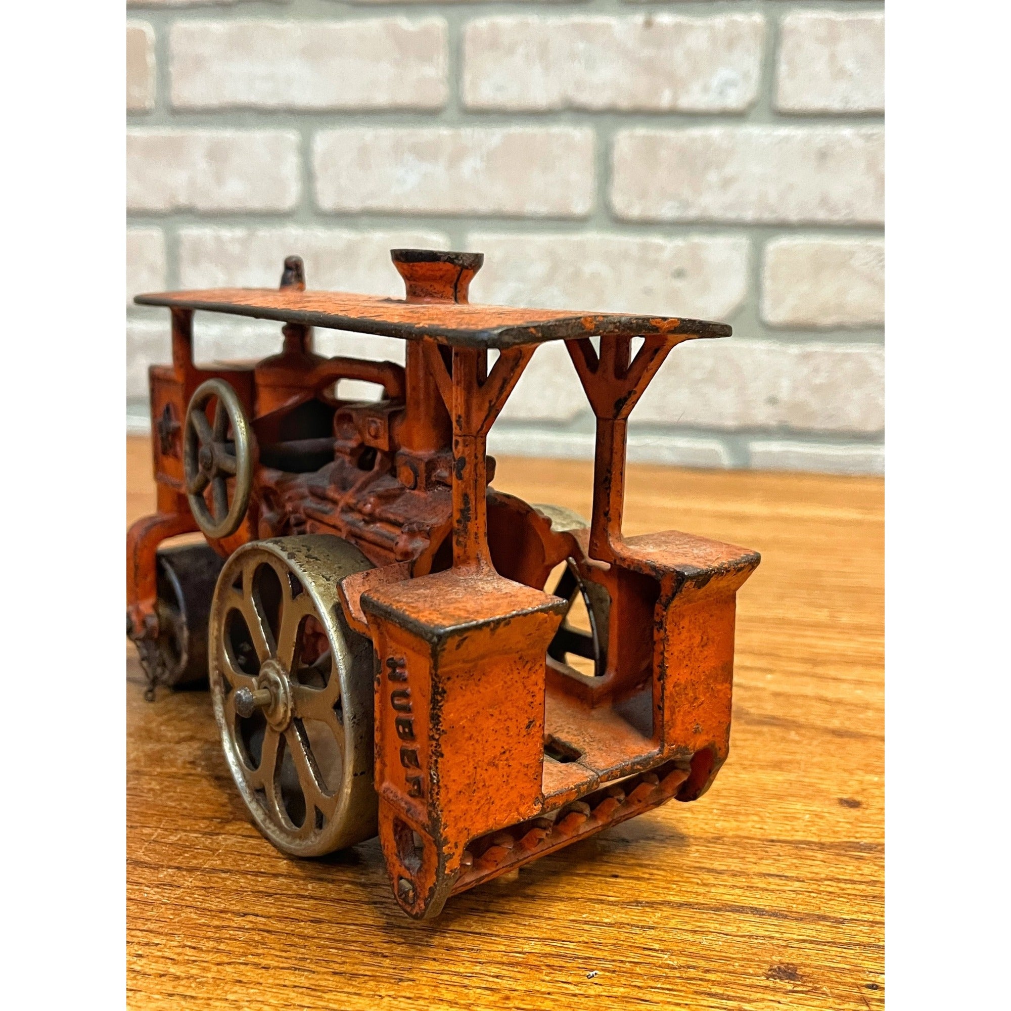Antique 1930s Hubley Road Roller Steam Engine #735 Cast Iron Toy Orange