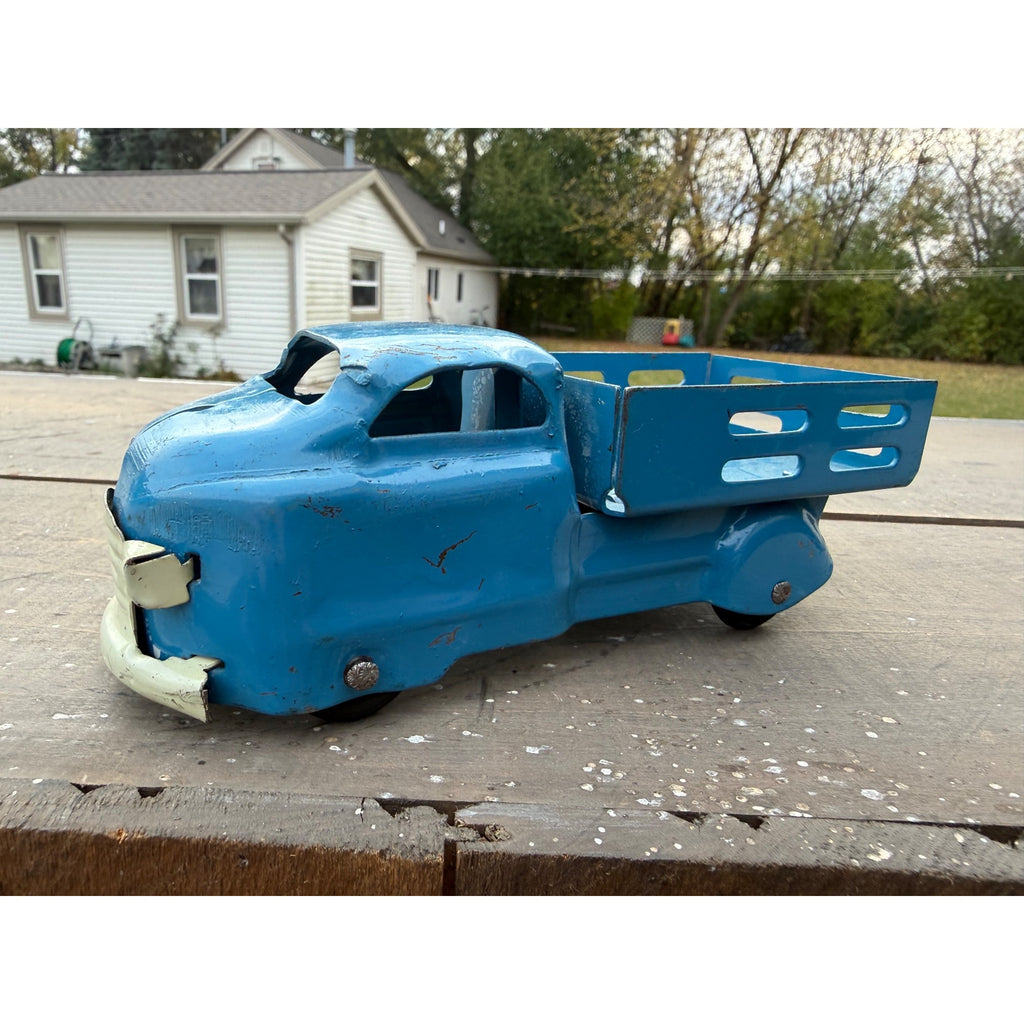 Vintage Marx Wyandotte Stake Bed Farm Truck 6" Pressed Steel Toy