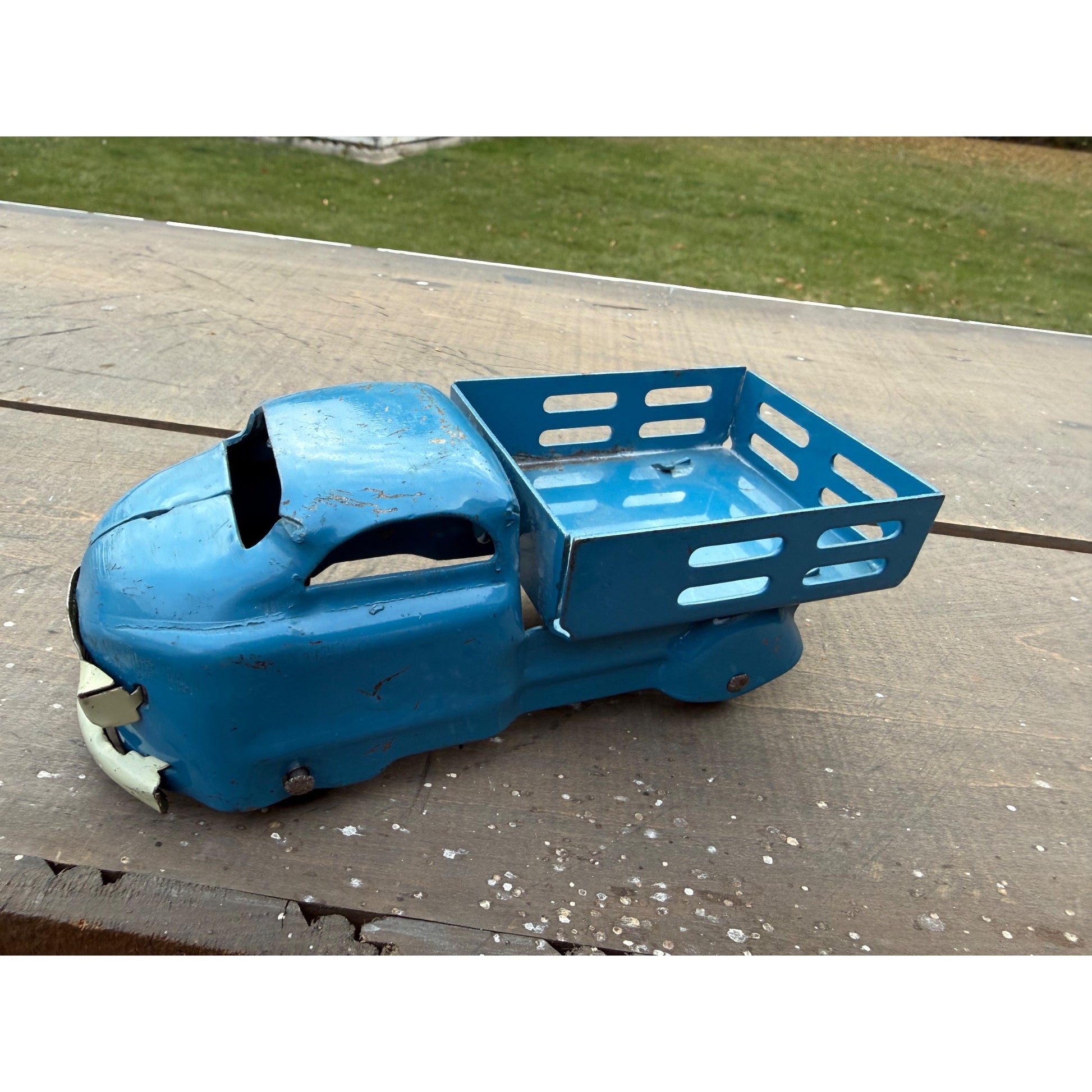 Vintage Marx Wyandotte Stake Bed Farm Truck 6" Pressed Steel Toy