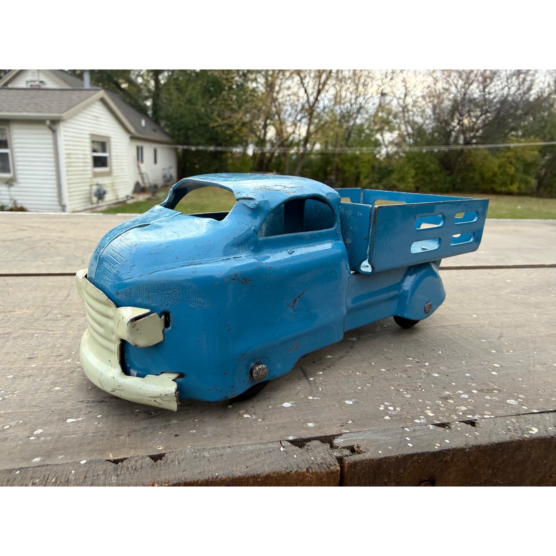 Vintage Marx Wyandotte Stake Bed Farm Truck 6" Pressed Steel Toy