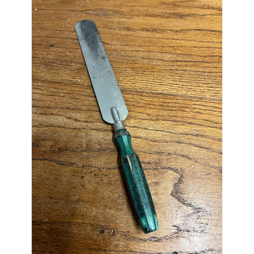 Antique Farmhouse Cake Icing Frosting Spatula Octagonal Green Wooden Handle