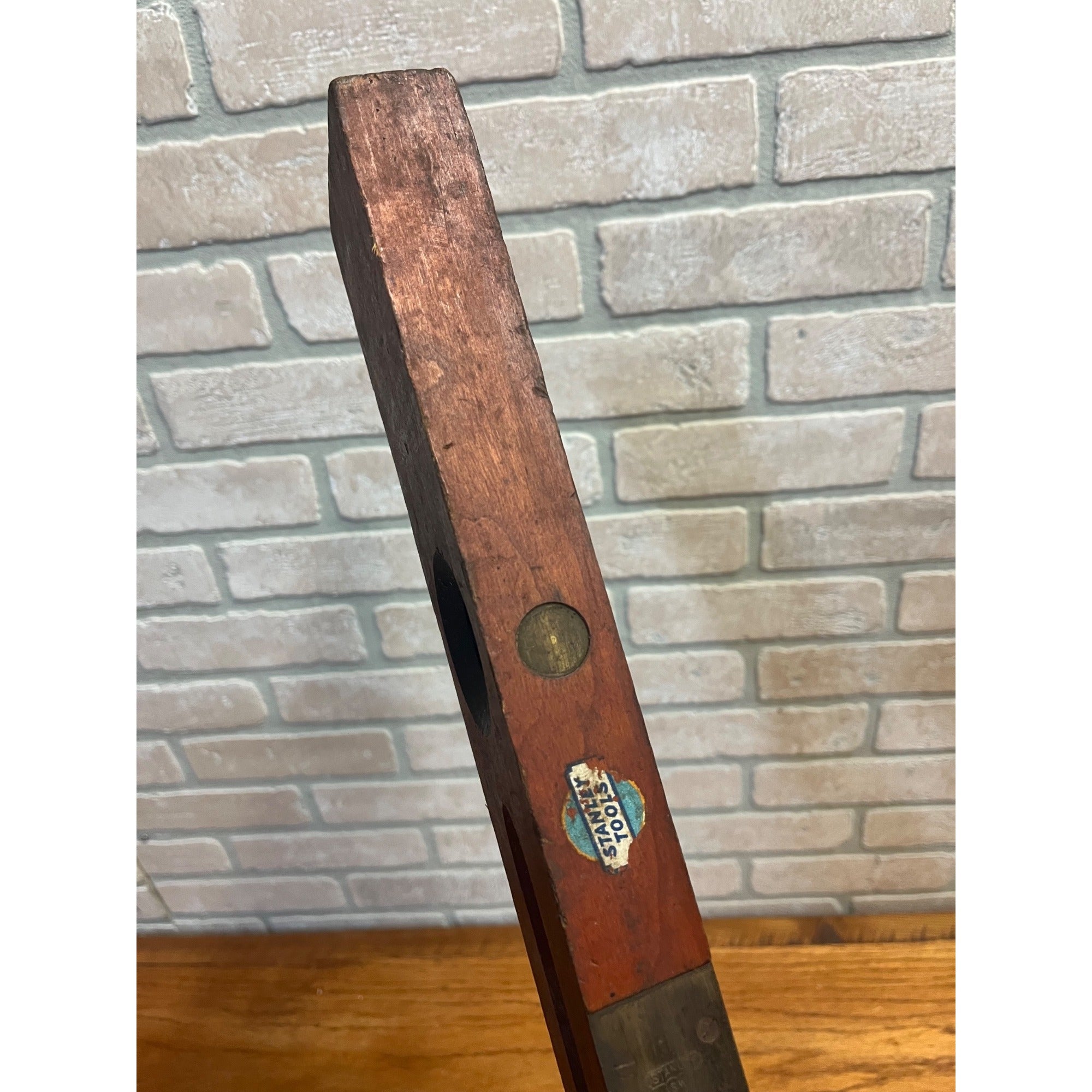 Stanley Sweetheart Brass Wood Level Woodworking Carpenter's Tool 24" Long