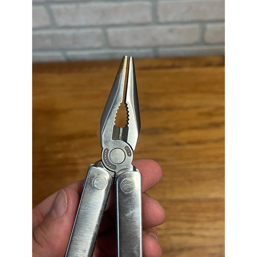 Vintage Leatherman Multi-Tool w/Orig. Sheath Survival Tool TM 1325473 Flawless