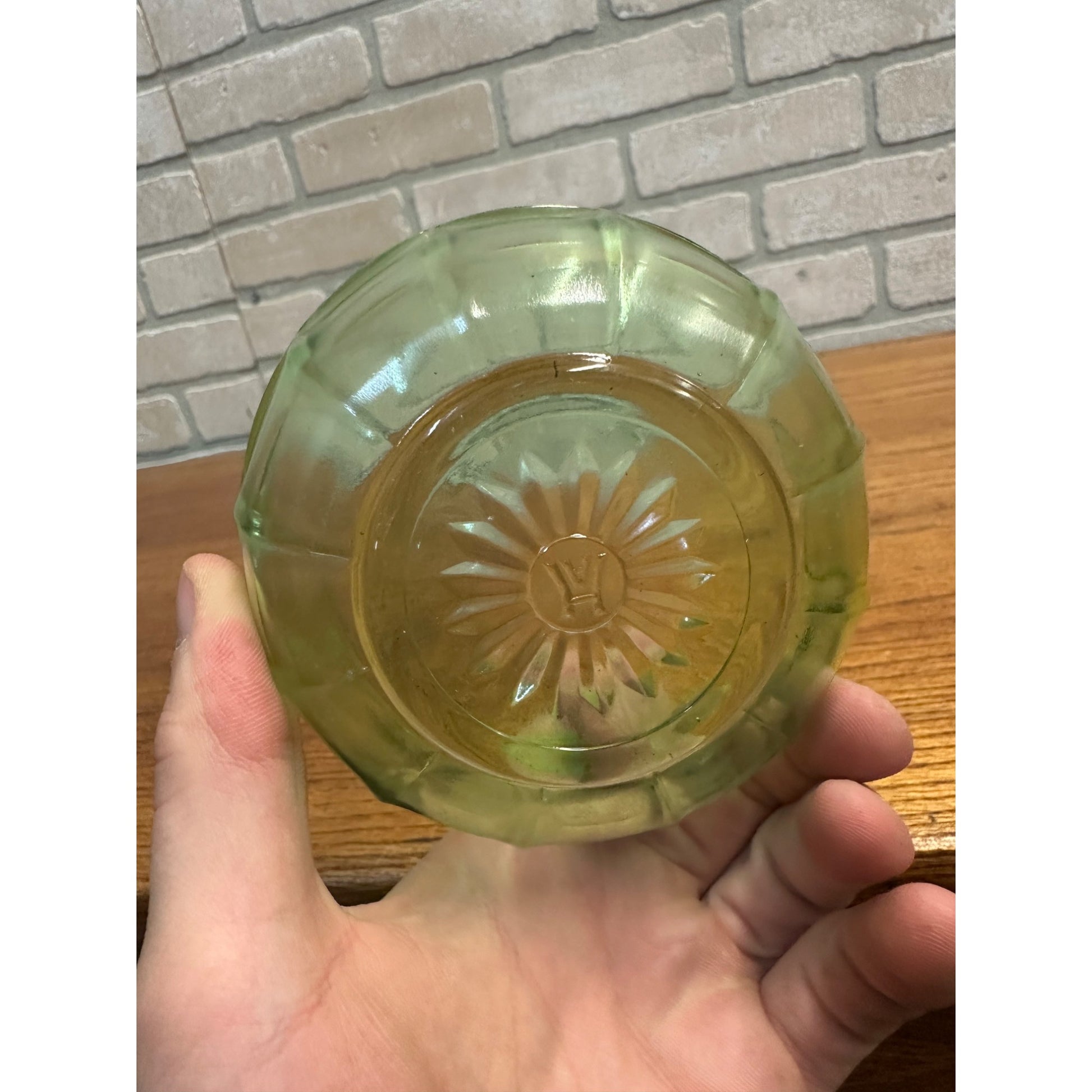 Vintage Anchor Hocking Green Uranium Glass Berry Desert Sherbet Bowl 4.25"
