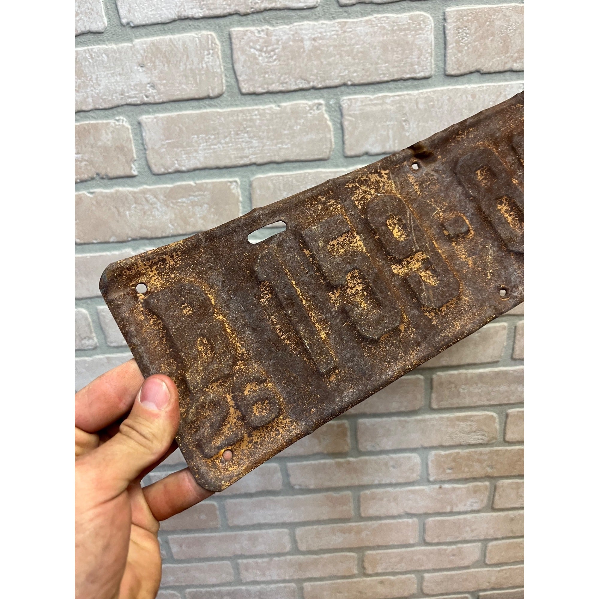 Vintage Wisconsin License Plate 1926 Truck Class B