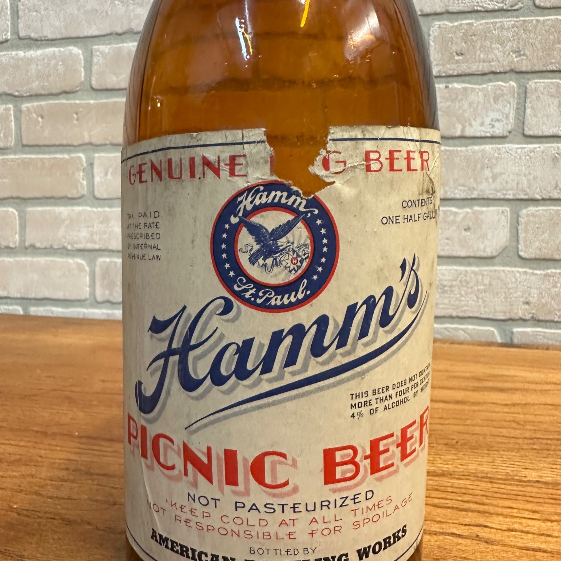 1/2 Gallon IRTP Hamm's Beer Paper Label Picnic Beer Bottle Des Moines Iowa