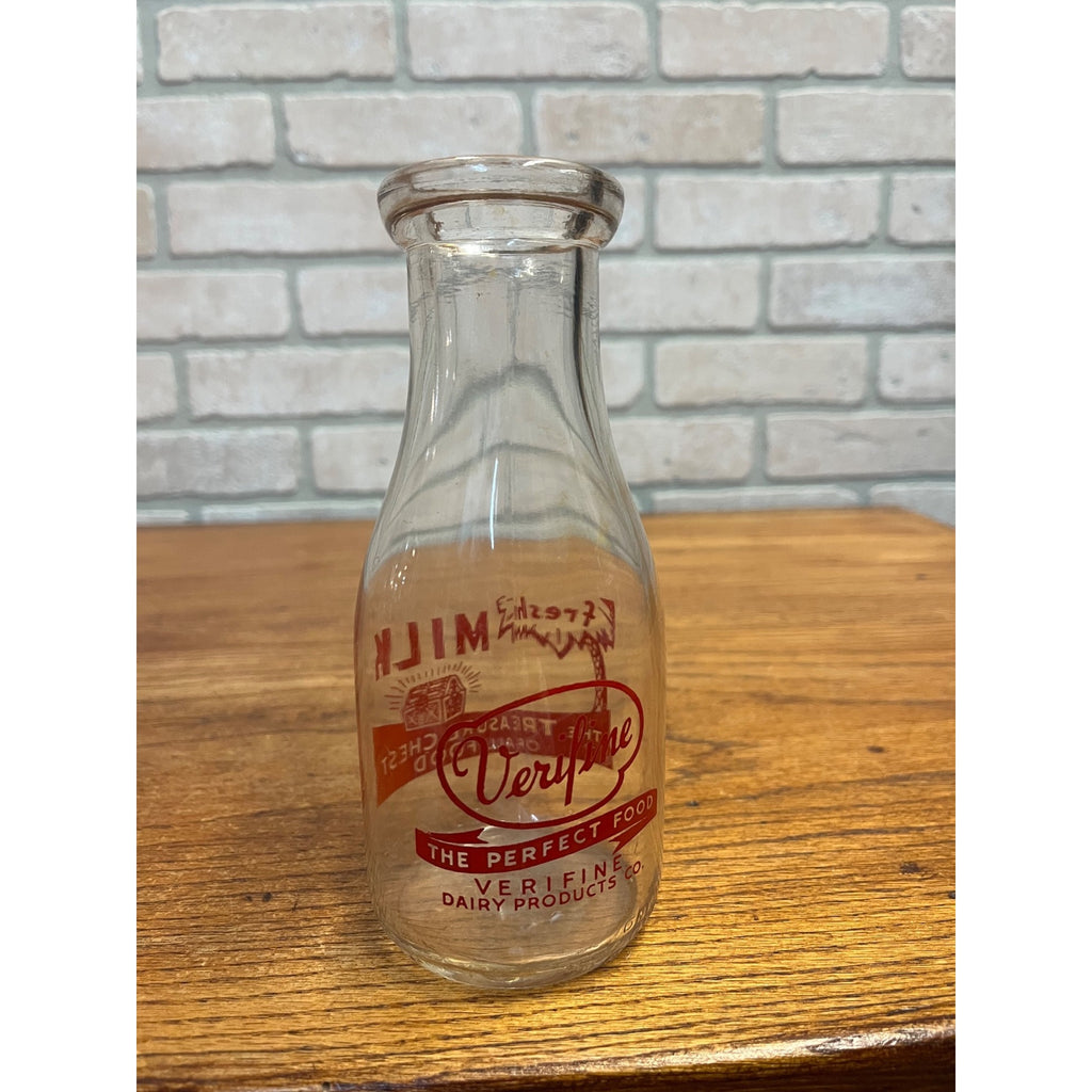 Vintage Verifine Milk Bottle "The Treasure Chest of All Food" Sheboygan Wisconsin Dairy Products Co. One Pint
