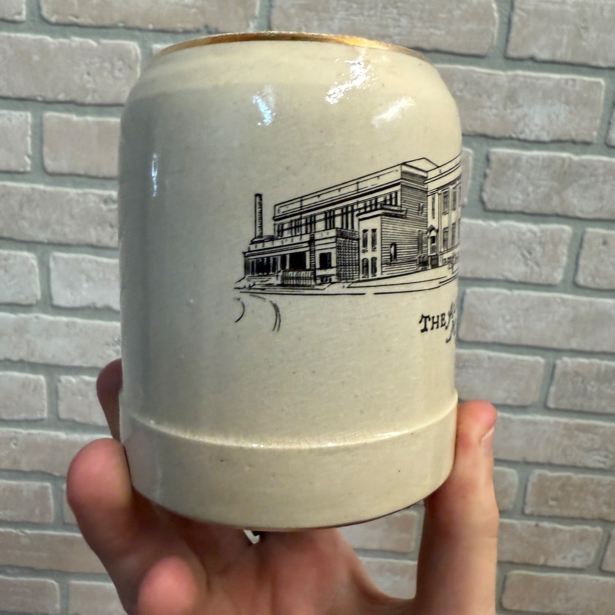 c1909 THE AUDITORIUM MILWAUKEE THICK STONEWARE ADVERTISING BEER MUG