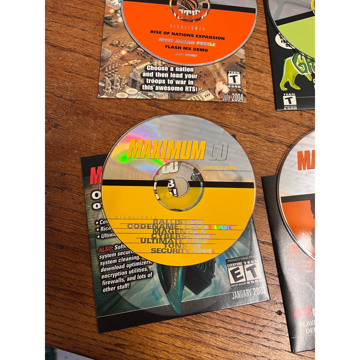Lot Vintage Maximum CD PC Game Demo Discs Warcraft II FEAR Star Wars 2002-05
