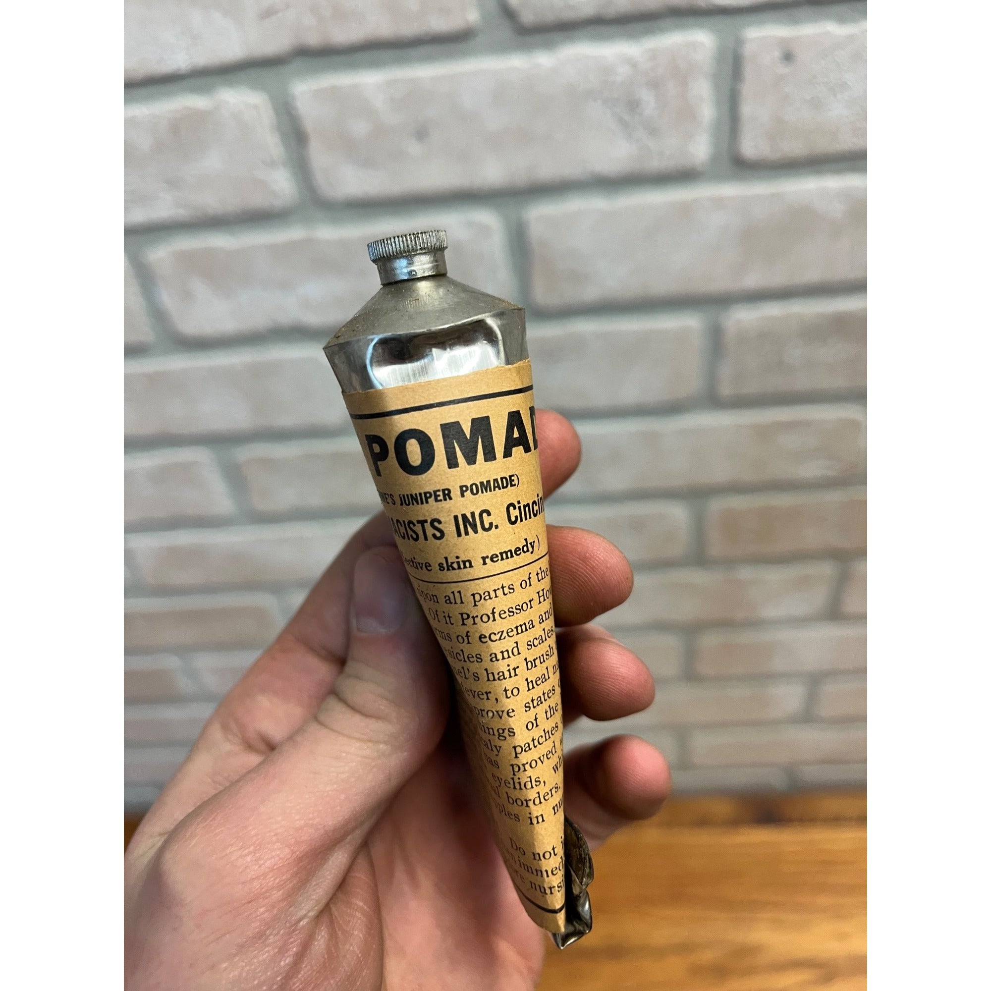 Vintage 1900s Lloyd Brothers Pharmaceutical Howe's Pomade Tube & Box Medicine OH