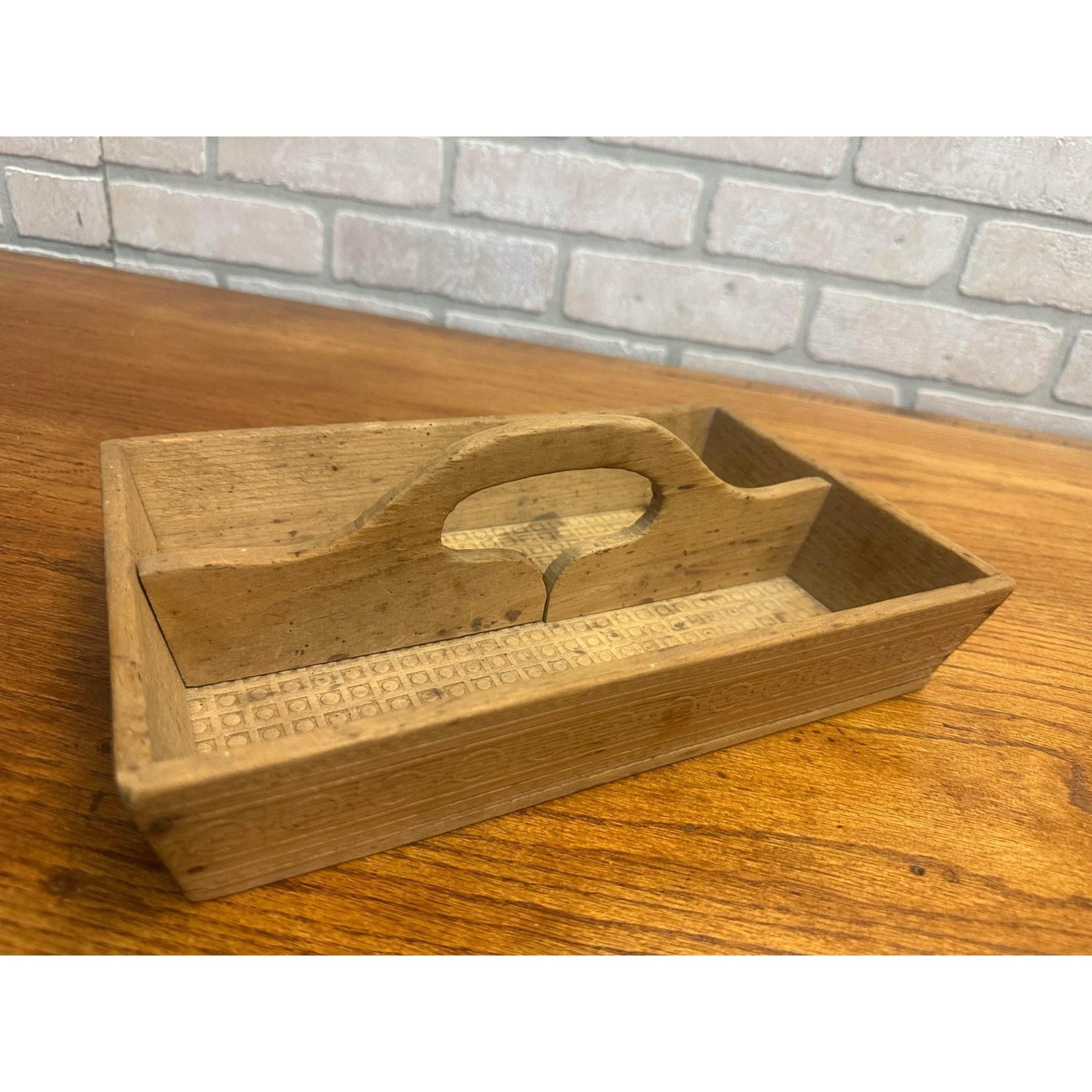 PRIMITIVE WOODEN CUTLERY CARRIER CADDY TOTE FARMHOUSE DECOR Antique