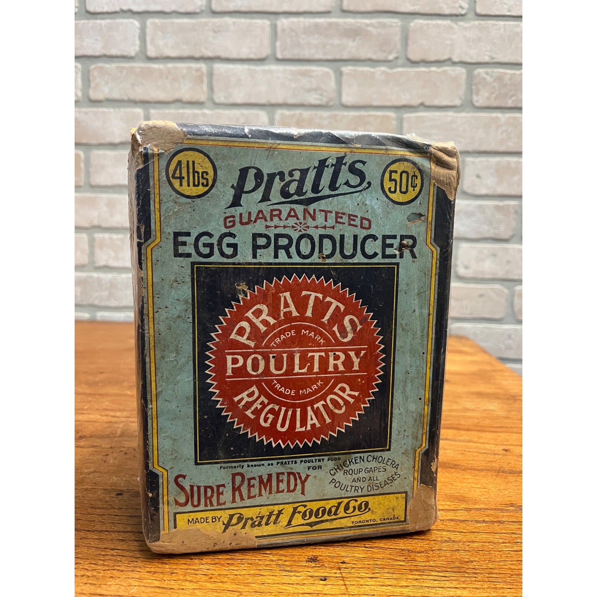 Rare Vintage c1906 Pratt Food Co. Poultry Chicken Farm Feed Advertising Box