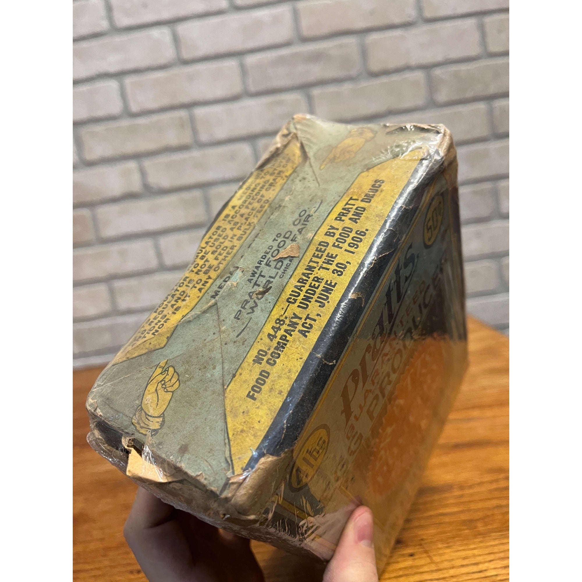 Rare Vintage c1906 Pratt Food Co. Poultry Chicken Farm Feed Advertising Box