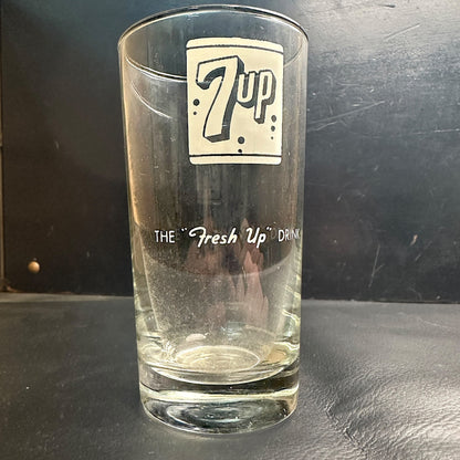 Vintage 7up The Fresh Up Drink ACL Soda Fountain Glass Drinking Cup