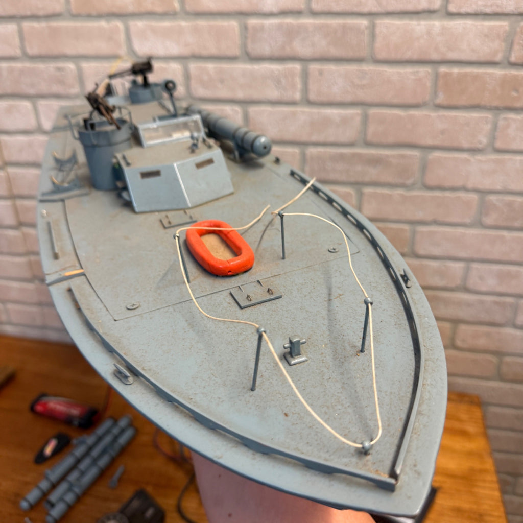 Vintage 34" RC PT-109 WWII Torpedo Patrol Boat Wood Model Futaba Radio Control