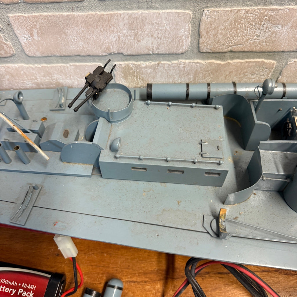 Vintage 34" RC PT-109 WWII Torpedo Patrol Boat Wood Model Futaba Radio Control