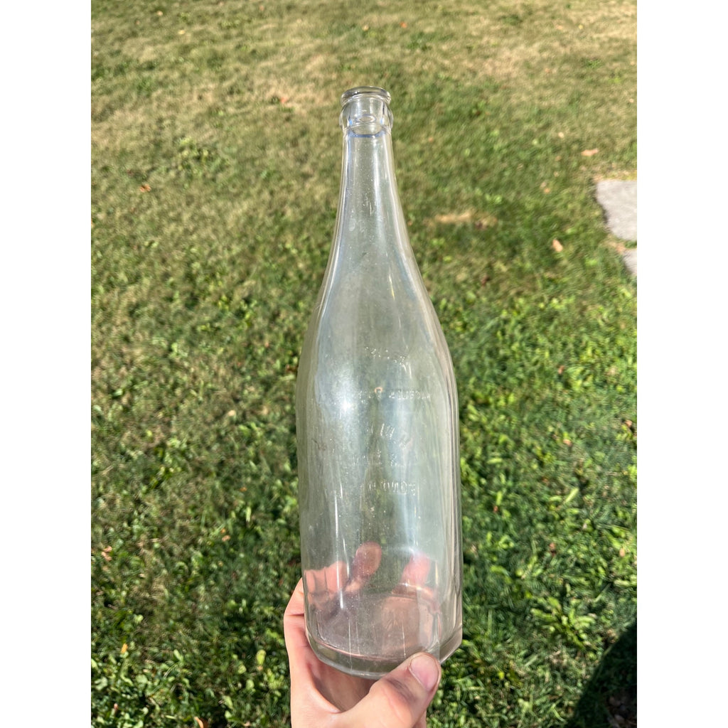 Vintage 1920s H. Nehring & Sons Fond du Lac Wis Glass Soda Bottle 1 Pint 12 oz