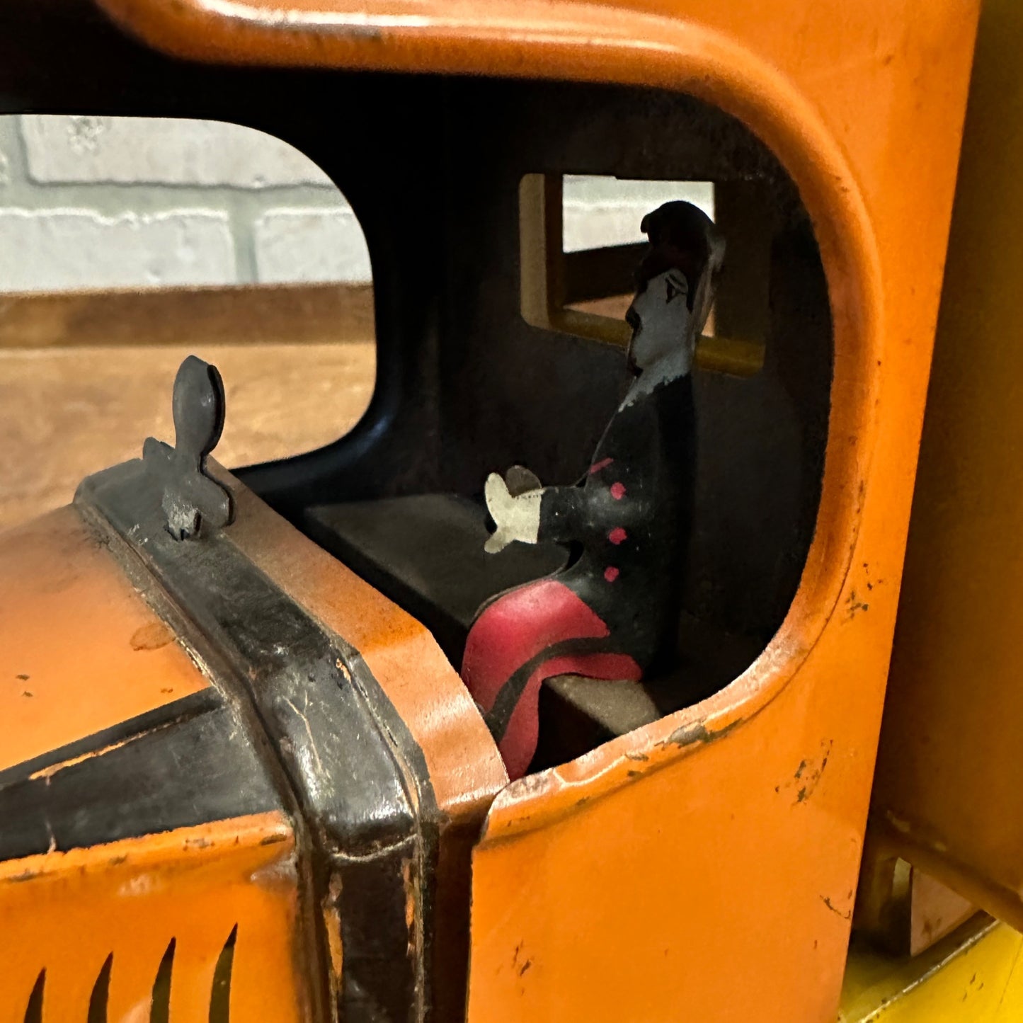 Louis Marx Big Load Van Company Tin Wind Up Toy Truck Orange