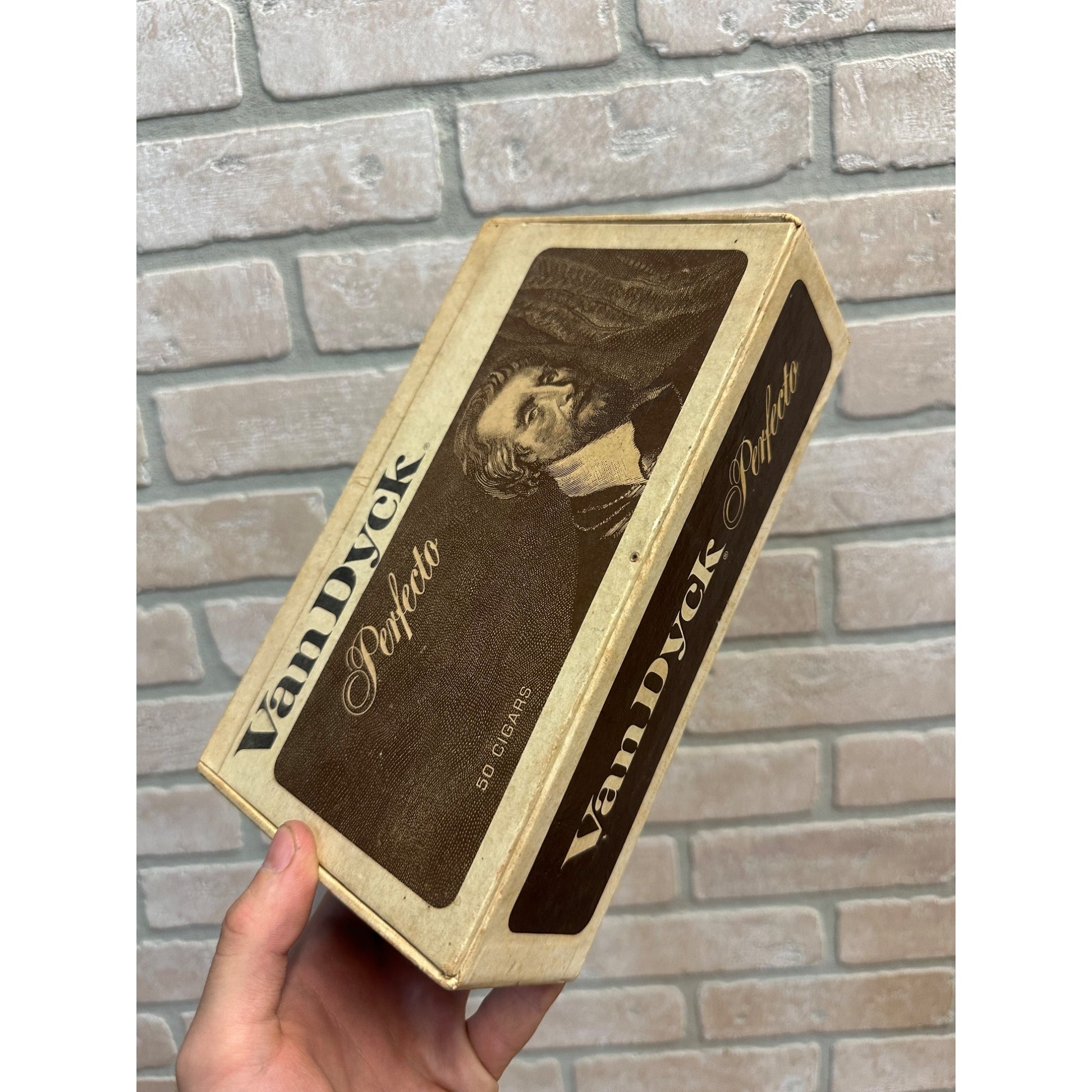 Vintage 1960s Van Dyck Perfectos Cigar Box Pressed Cardboard Advertising