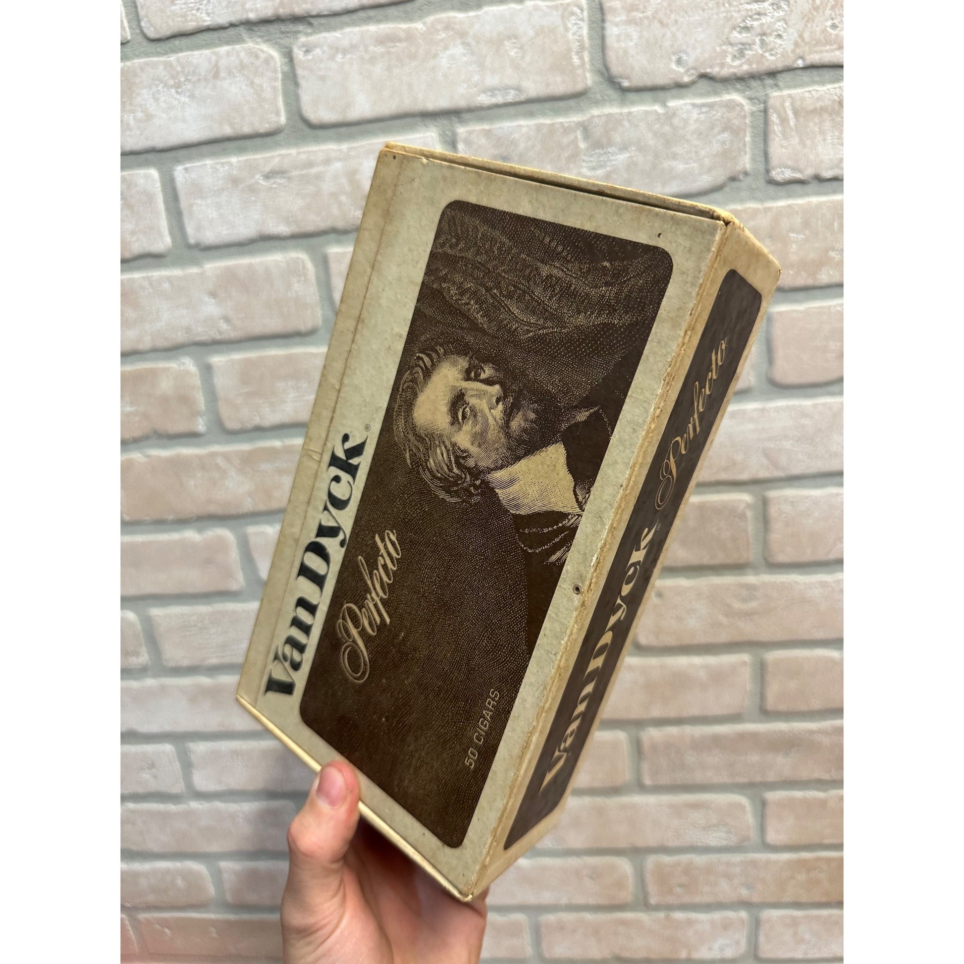 Vintage 1960s Van Dyck Perfectos Cigar Box Pressed Cardboard Advertising