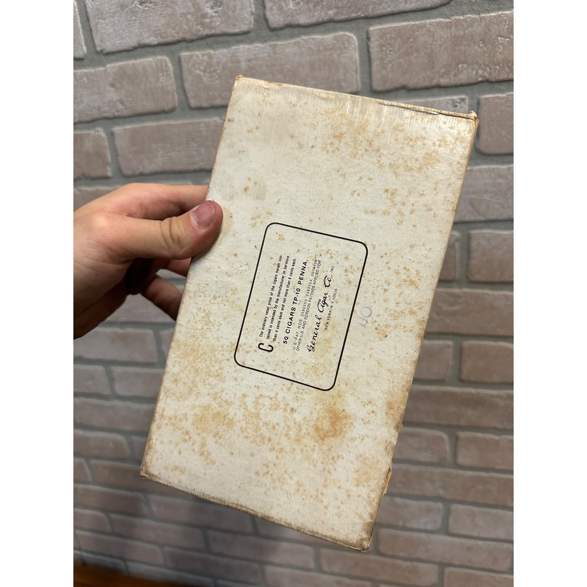 Vintage 1960s Van Dyck Perfectos Cigar Box Pressed Cardboard Advertising