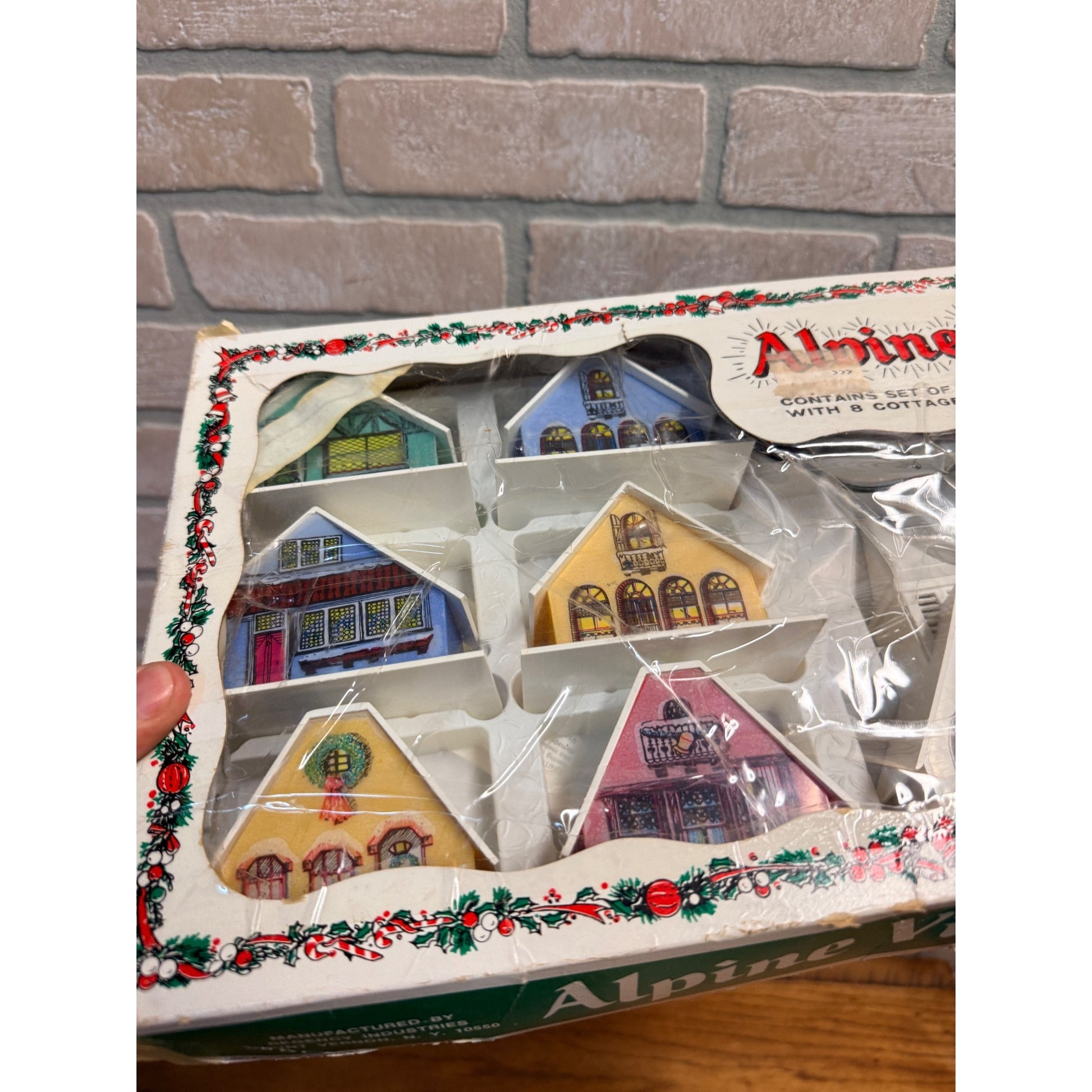 Vintage Sears Christmas Alpine Village 9 Piece Set with Box & Lights - Works