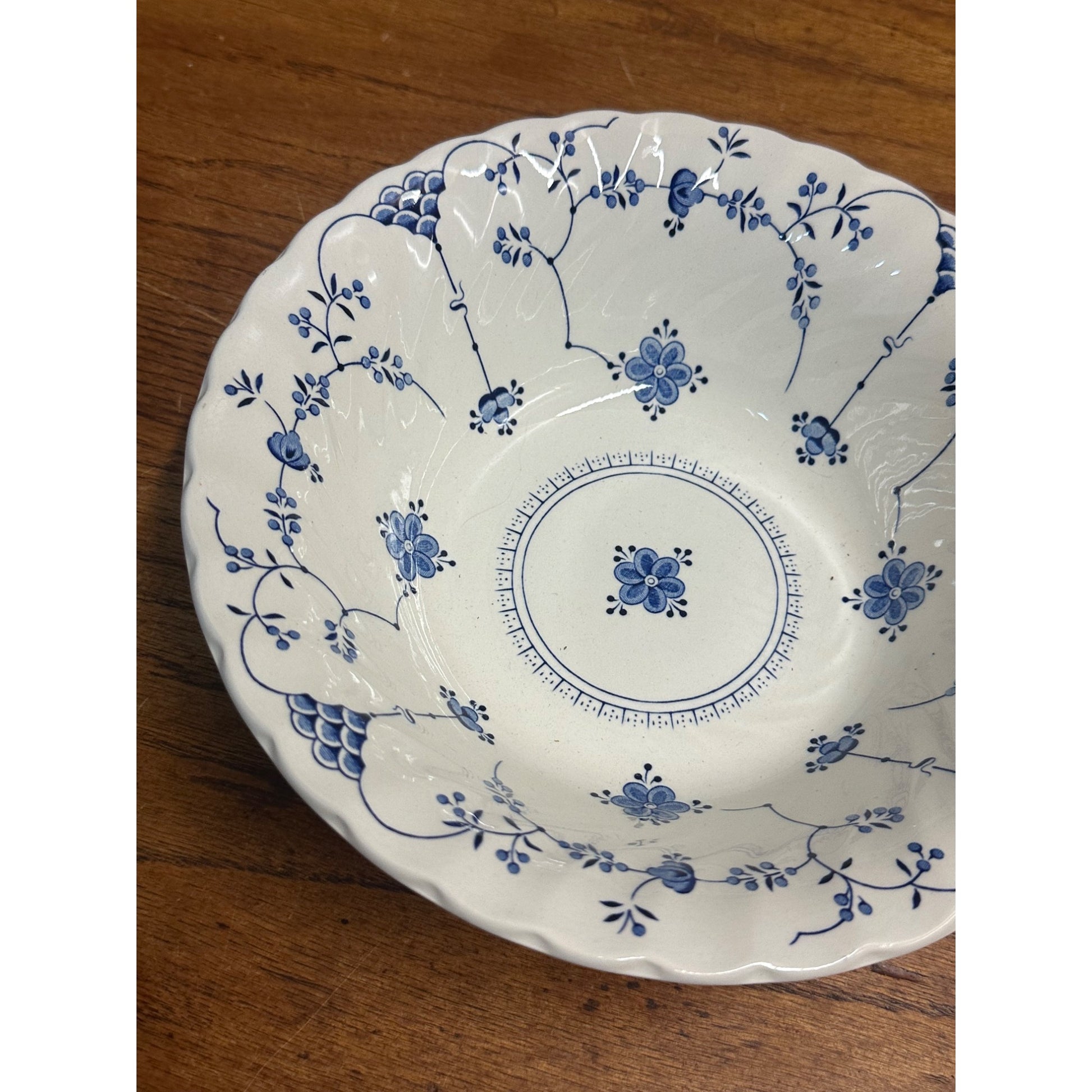 Vintage Myott Finlandia Vegetable Bowl 8.5" Staffordshire Ware Blue White Meakin