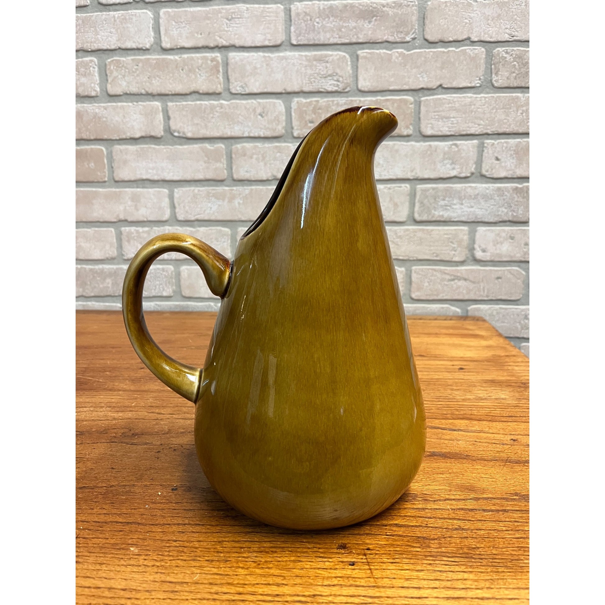 Russel Wright Oneida Pitcher American Modern Chicory Brown 11" H Water Jug 1950s