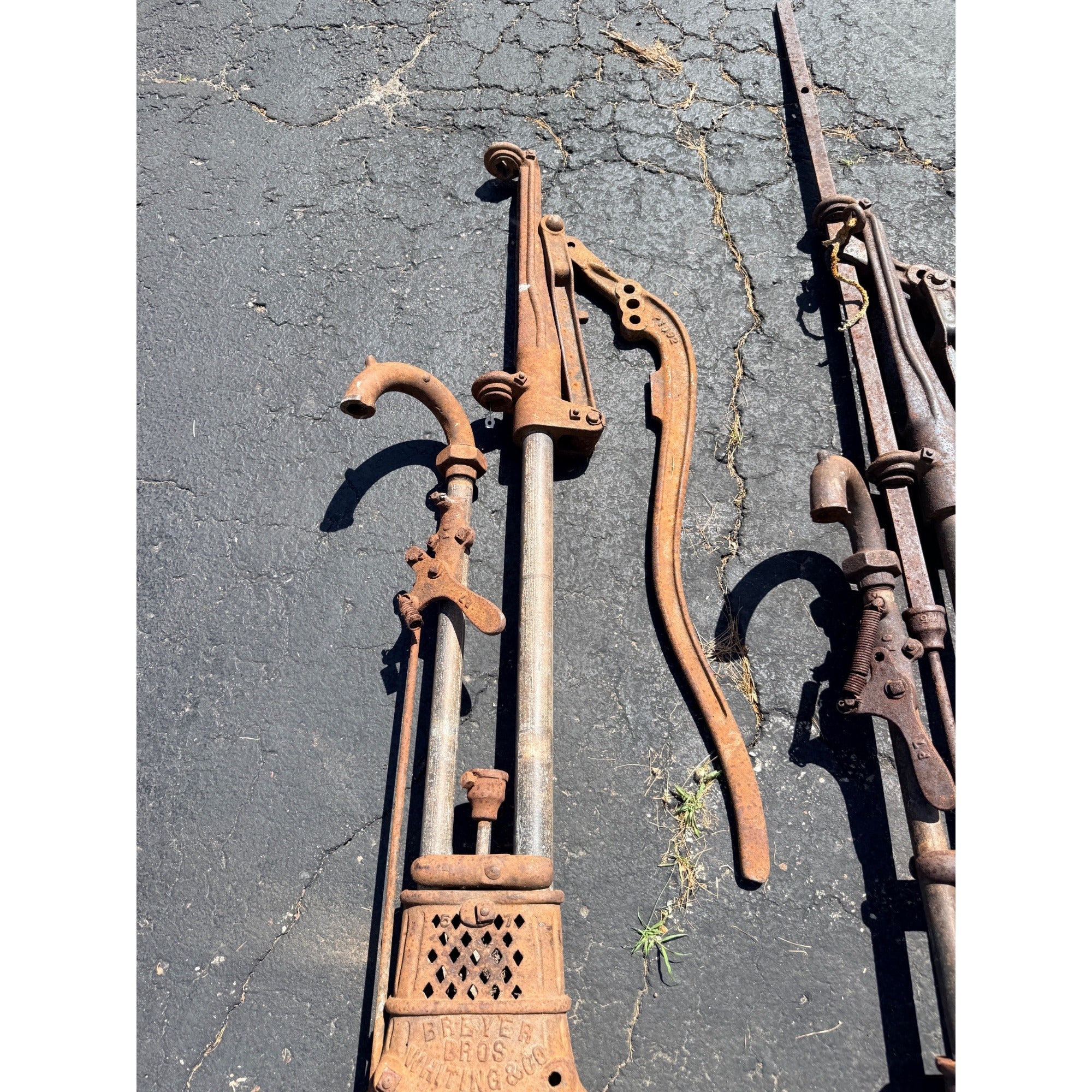 Antique Cast Iron Water Well Hand Pumps Althouse Wheeler & Breyer Bros Waupun Wis