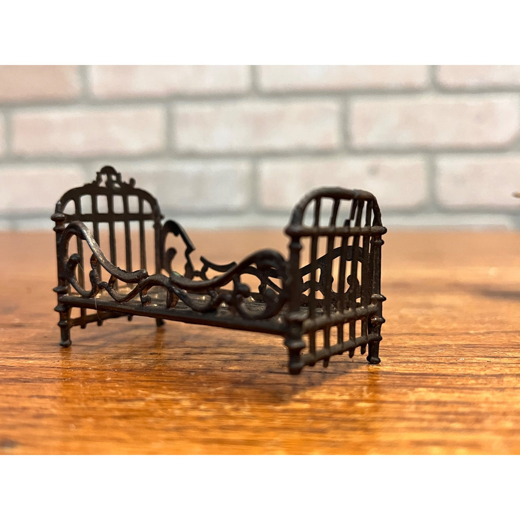 Vintage 1900s Cast Metal Miniature Dollhouse Furniture Bed, Sewing Machine & Chairs