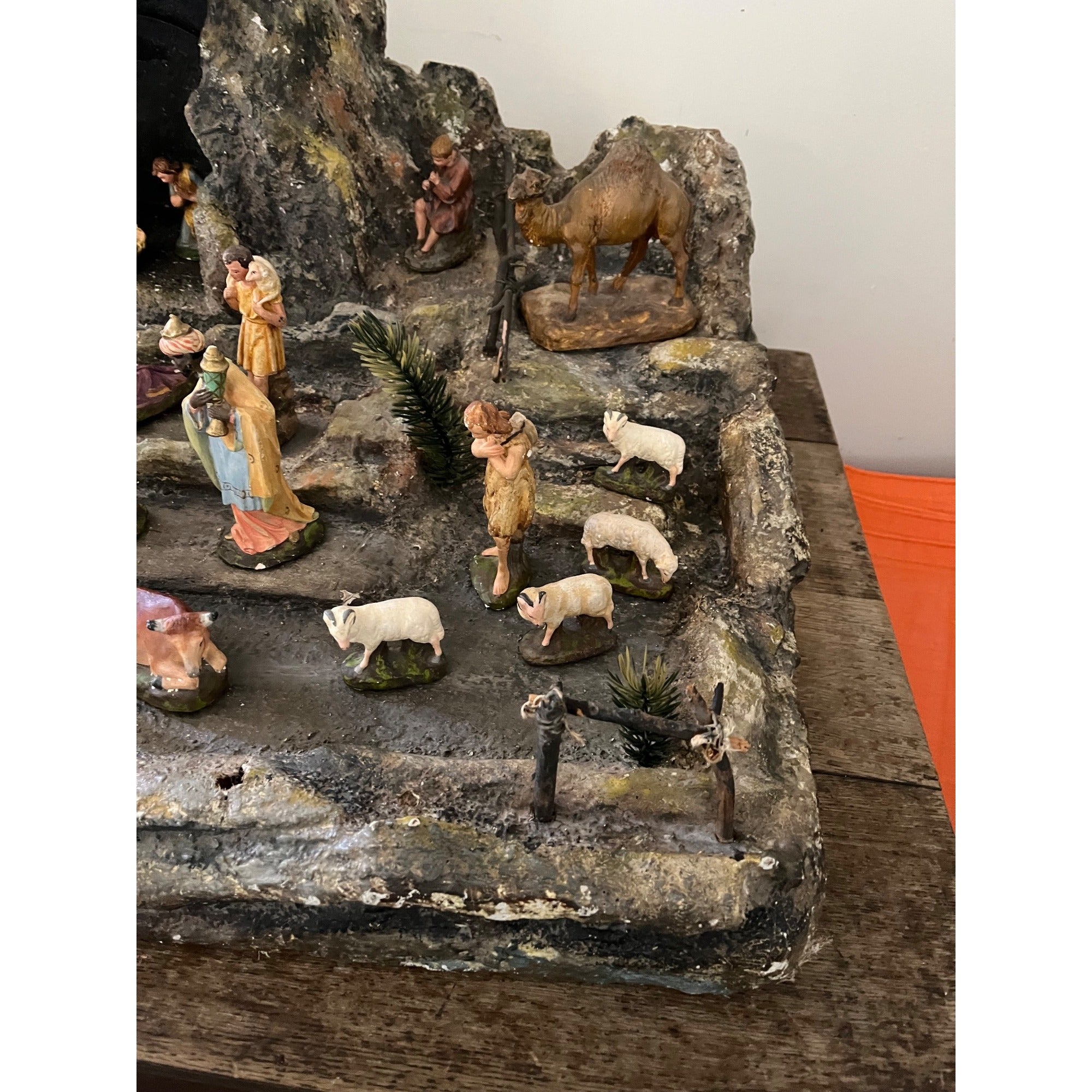 Vintage LARGE Christmas Nativity Scene Paper Mache Composition w/ Plaster Figures