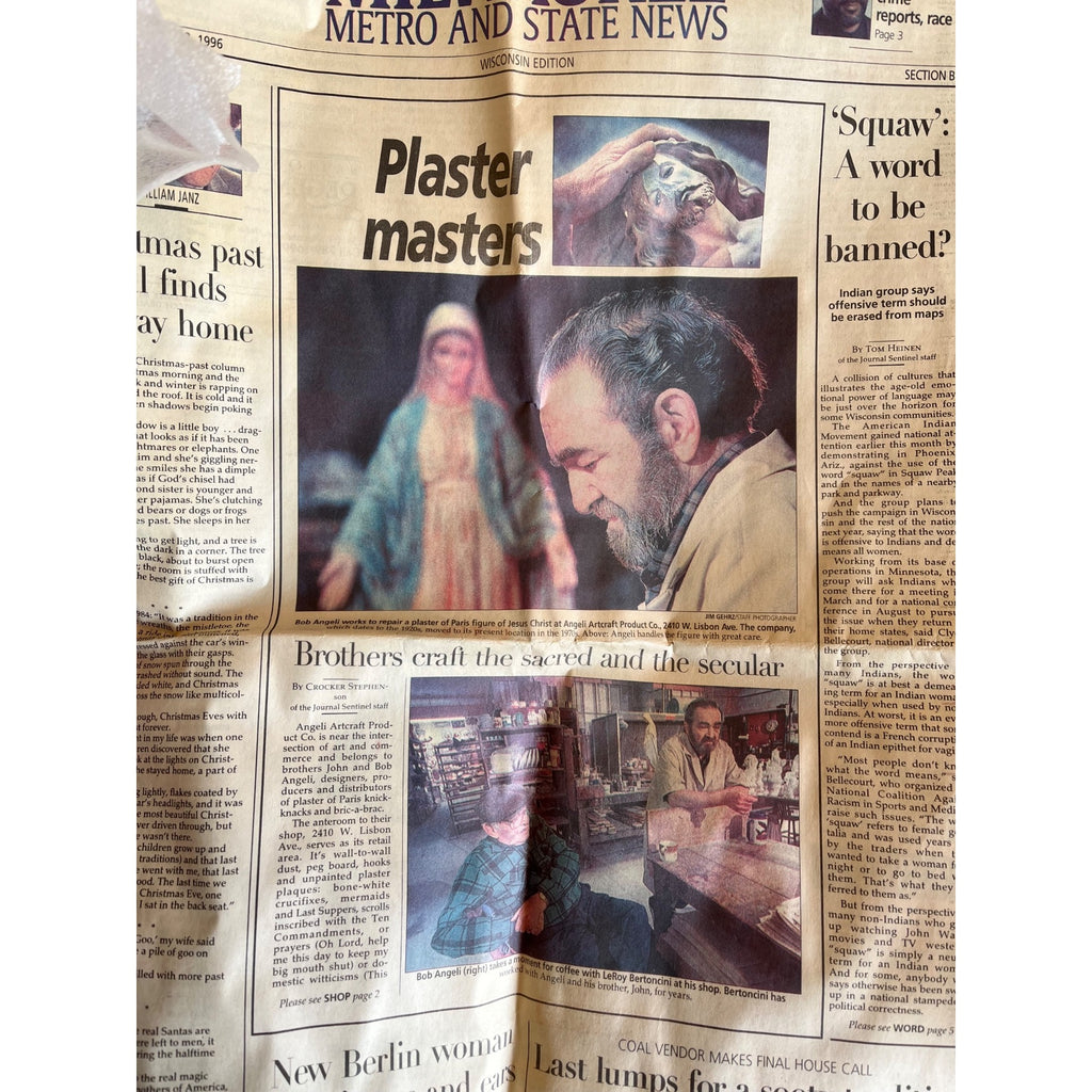 Vintage LARGE Christmas Nativity Scene Paper Mache Composition w/ Plaster Figures