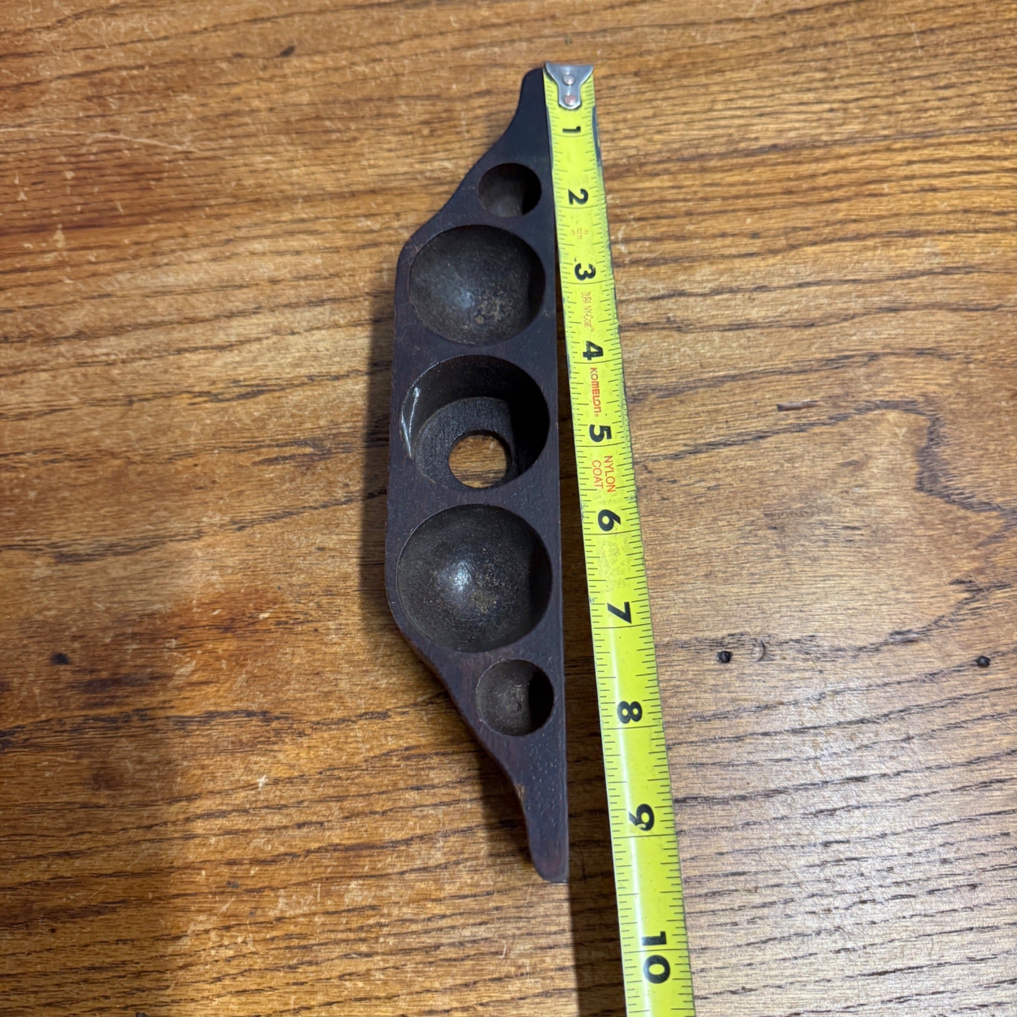 Parts Tray Victor Victrola Talking Machine Original Part & Needles XVI ? and others?