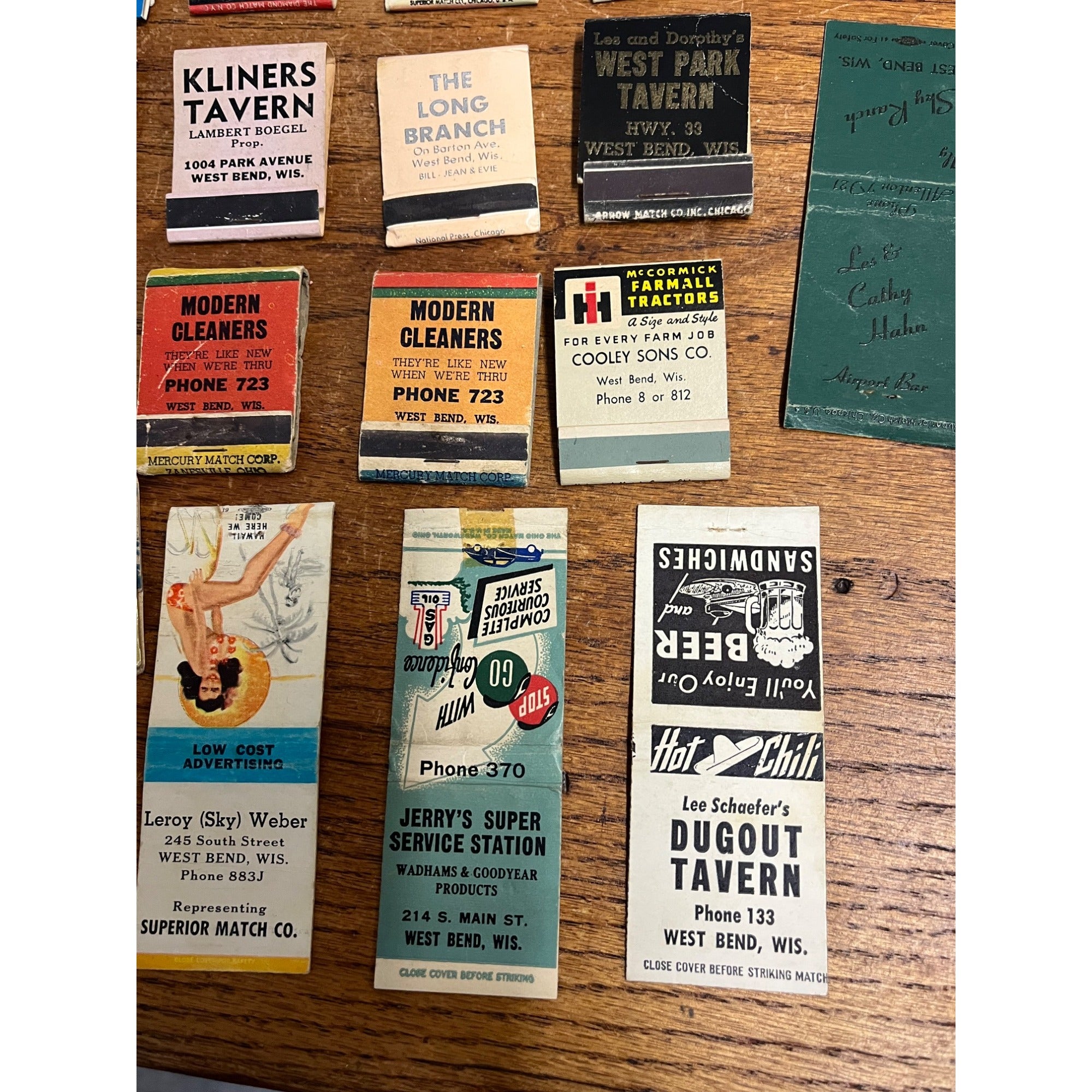 Vintage West Bend Wisconsin Huge Lot Advertising Matchbooks Unused Taverns Bars