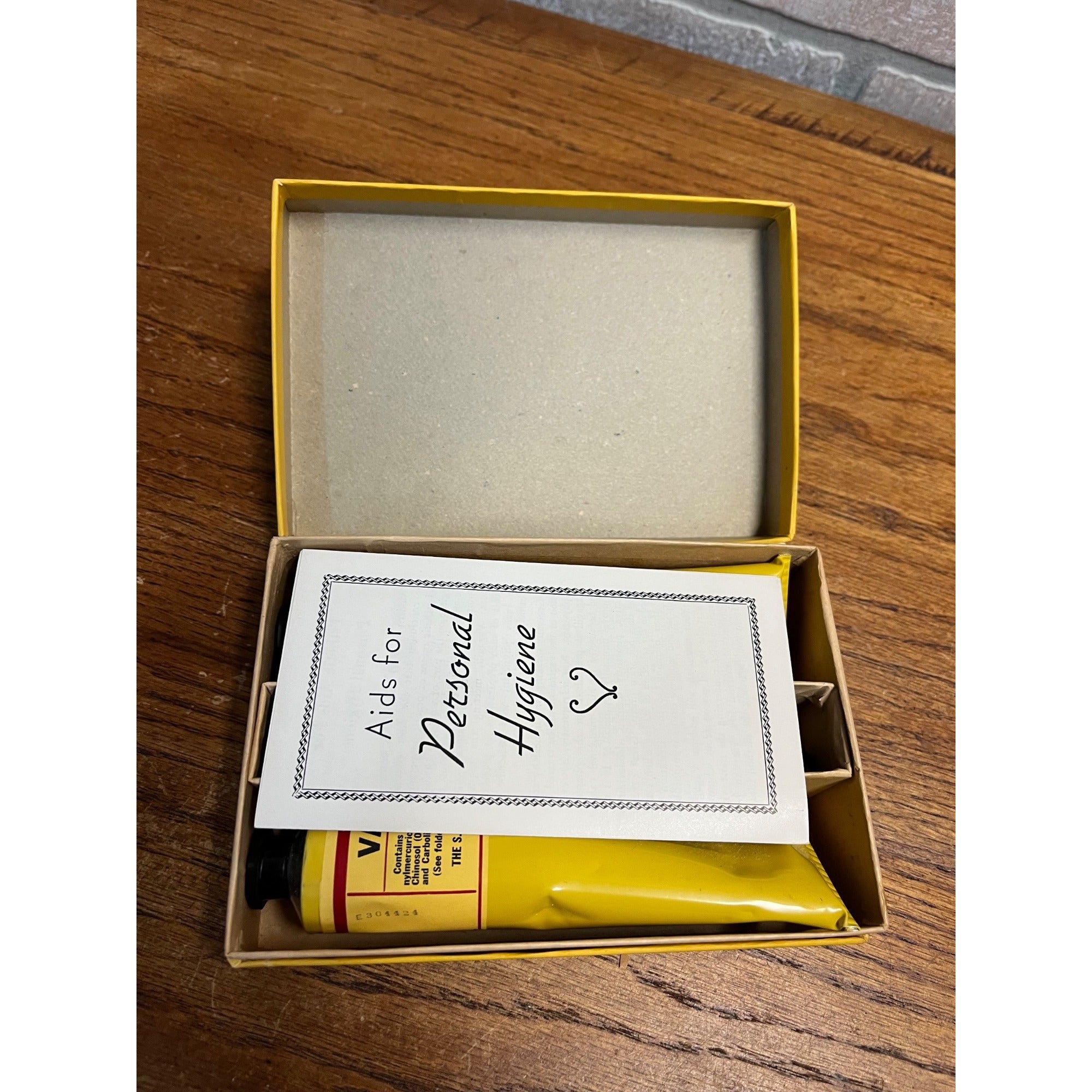 Vintage Vagagill Contraceptive Vaginal Jelly Tubes New Old Stock Box Massengill
