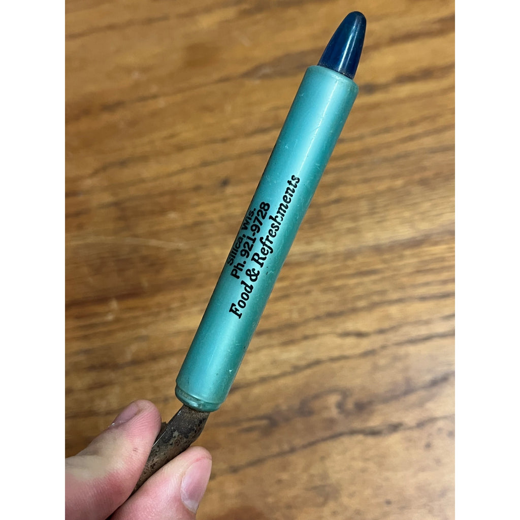 Vintage Wayne & Carol's Bar Silica Wisconsin Wis Beer Bottle Can Opener Advertising