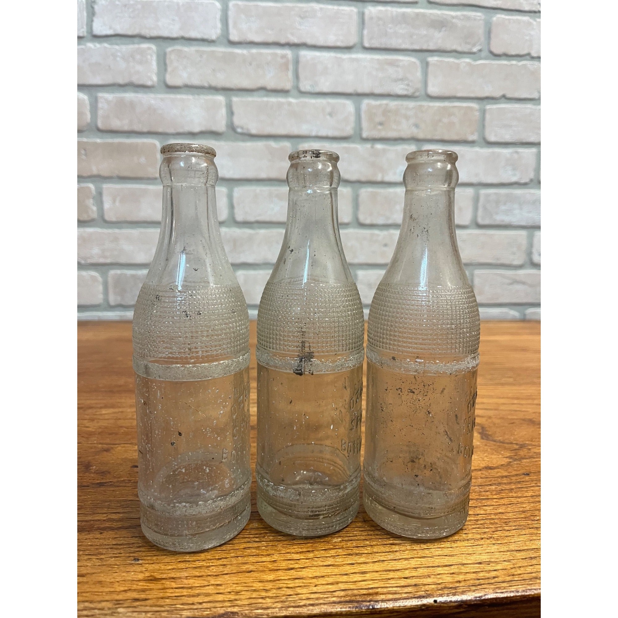 (3) Vintage Ozaukee Springs 7 1/2oz Clear Soda Bottle Lot of 3 Wisconsin Soda