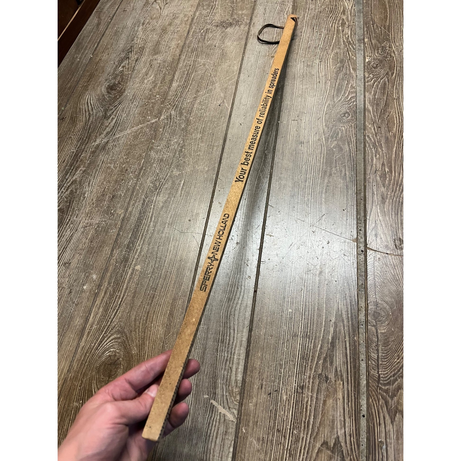 Vintage Sperry New Holland Farm 36" Measuring Yardstick Wooden Walking Stick