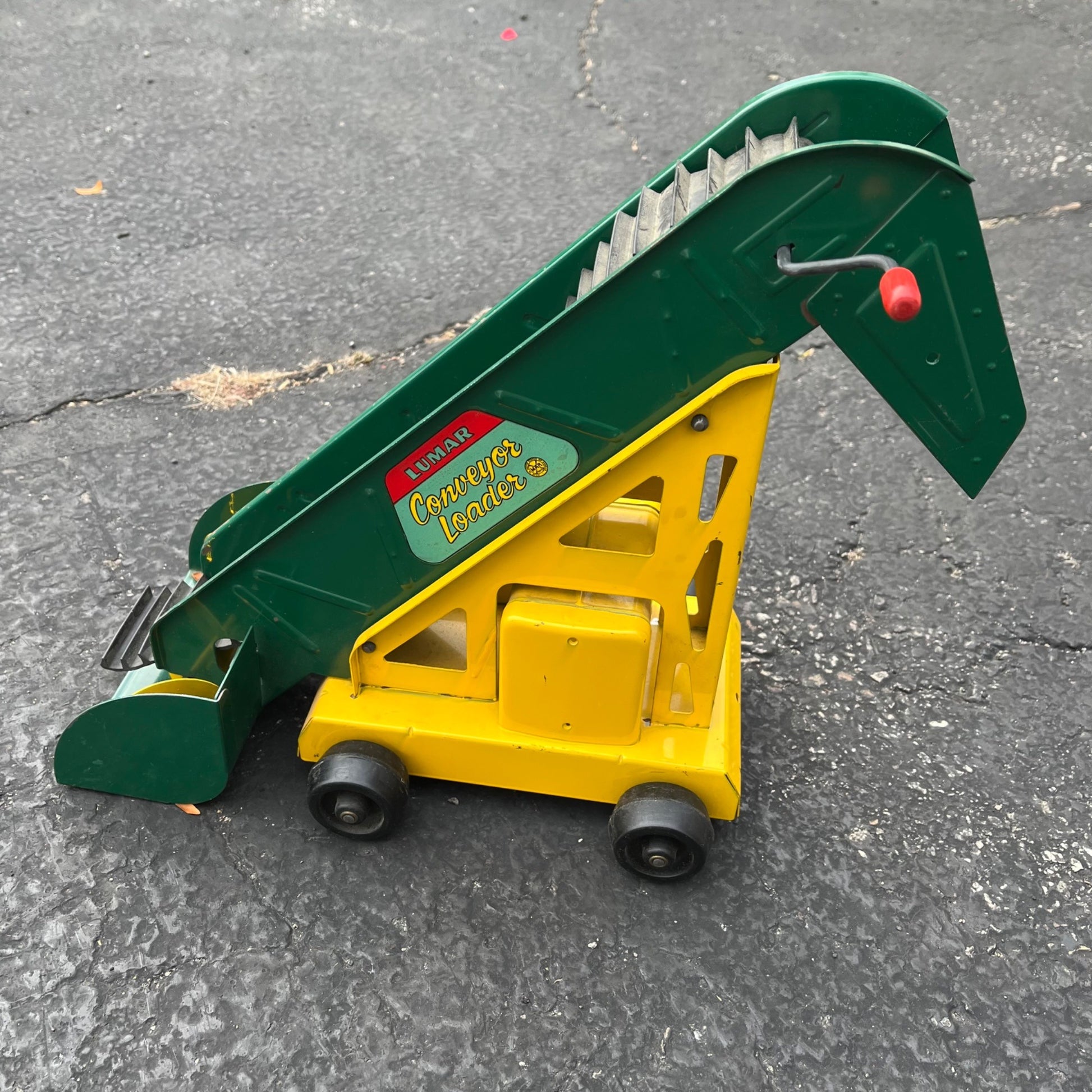 Vintage Marx Lumar Conveyor Loader Construction Pressed Steel Toy