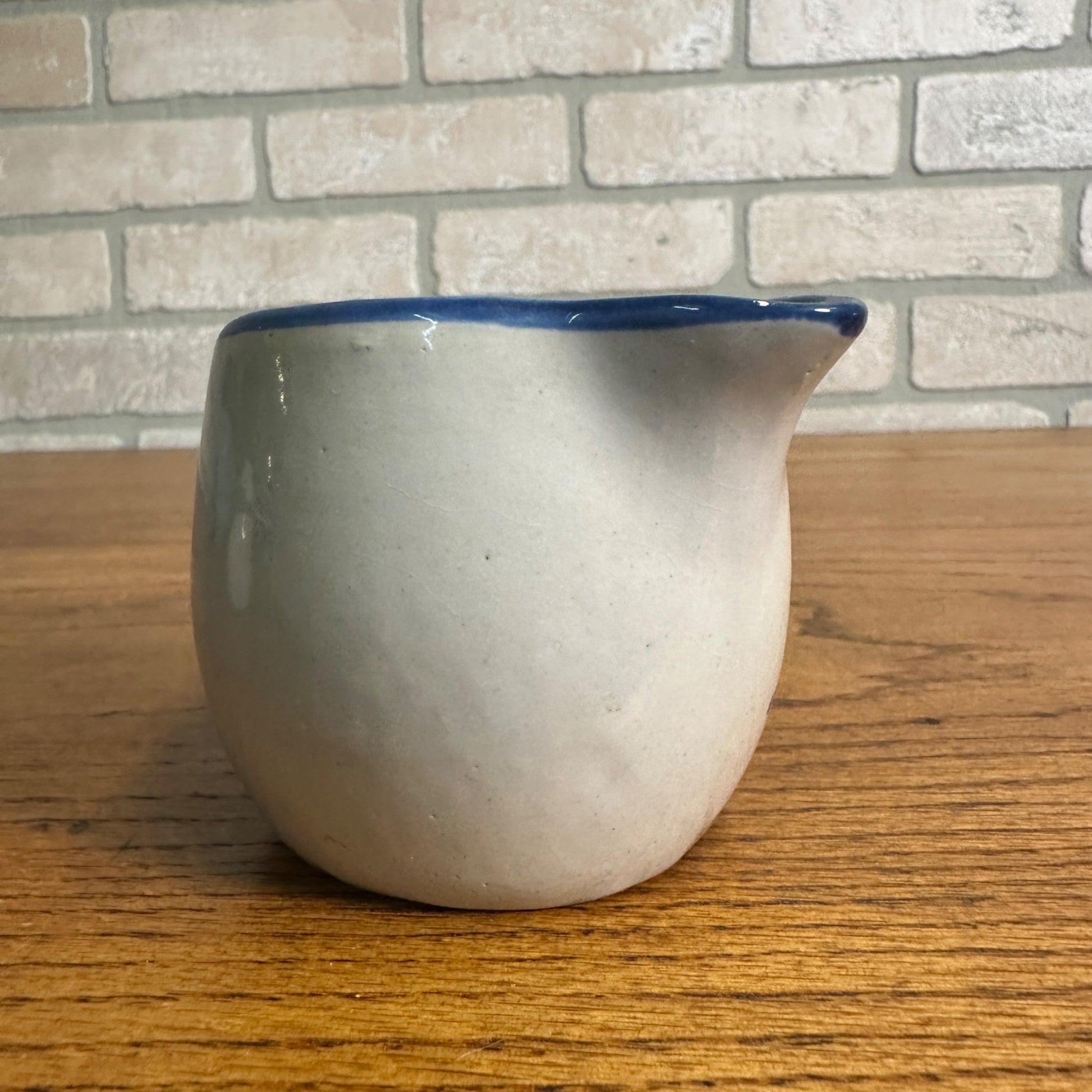 MA Hadley Pottery Farmers Daughter Cow Covered Dish Sugar & Creamer