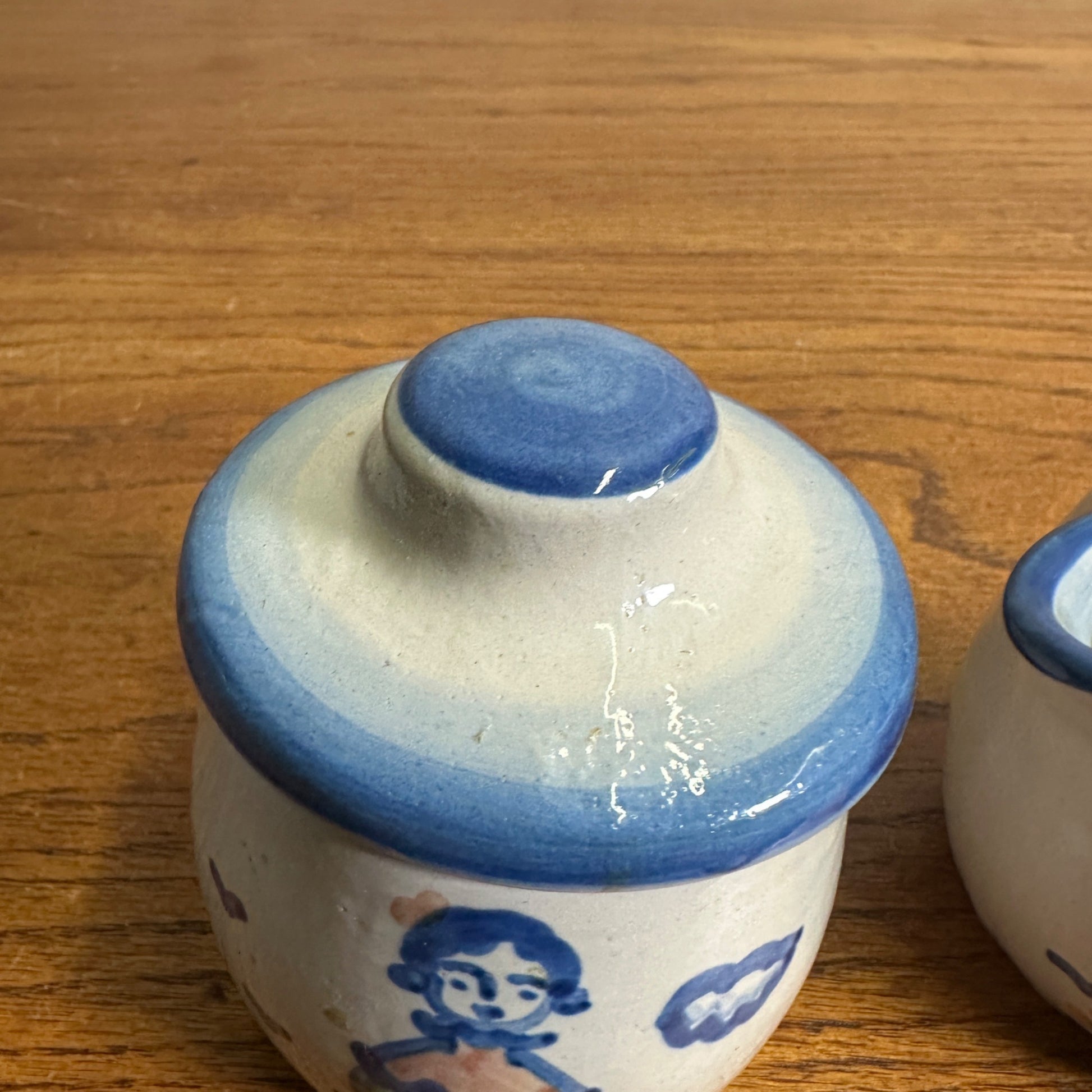 MA Hadley Pottery Farmers Daughter Cow Covered Dish Sugar & Creamer