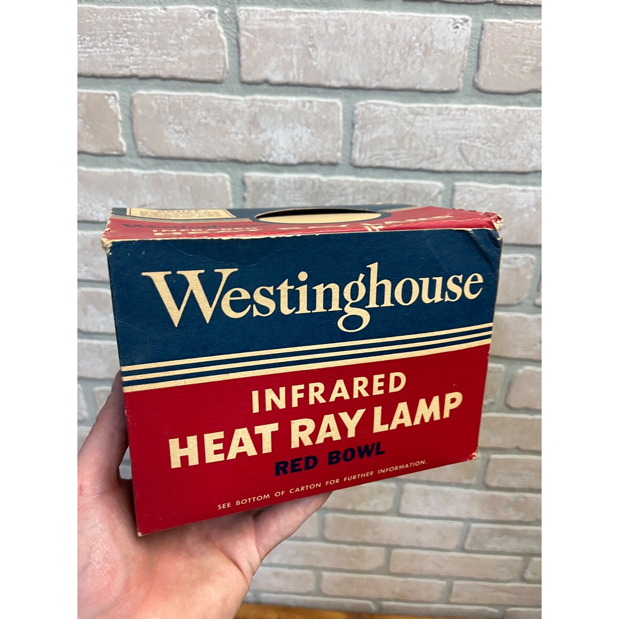 Vintage Westinghouse Infared Red 1950s 60s Heat Lamp Bulb Box Retro Prop Display