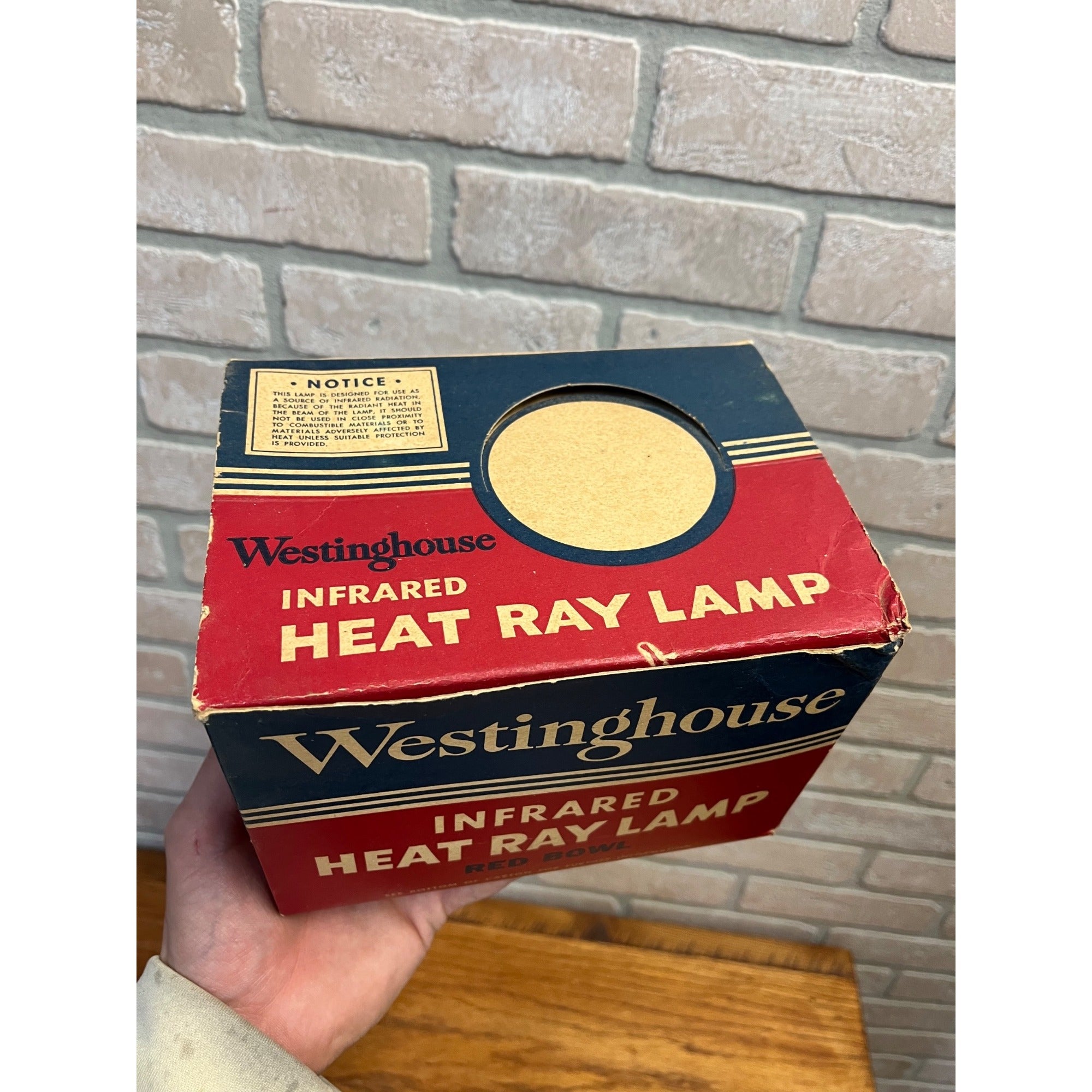 Vintage Westinghouse Infared Red 1950s 60s Heat Lamp Bulb Box Retro Prop Display