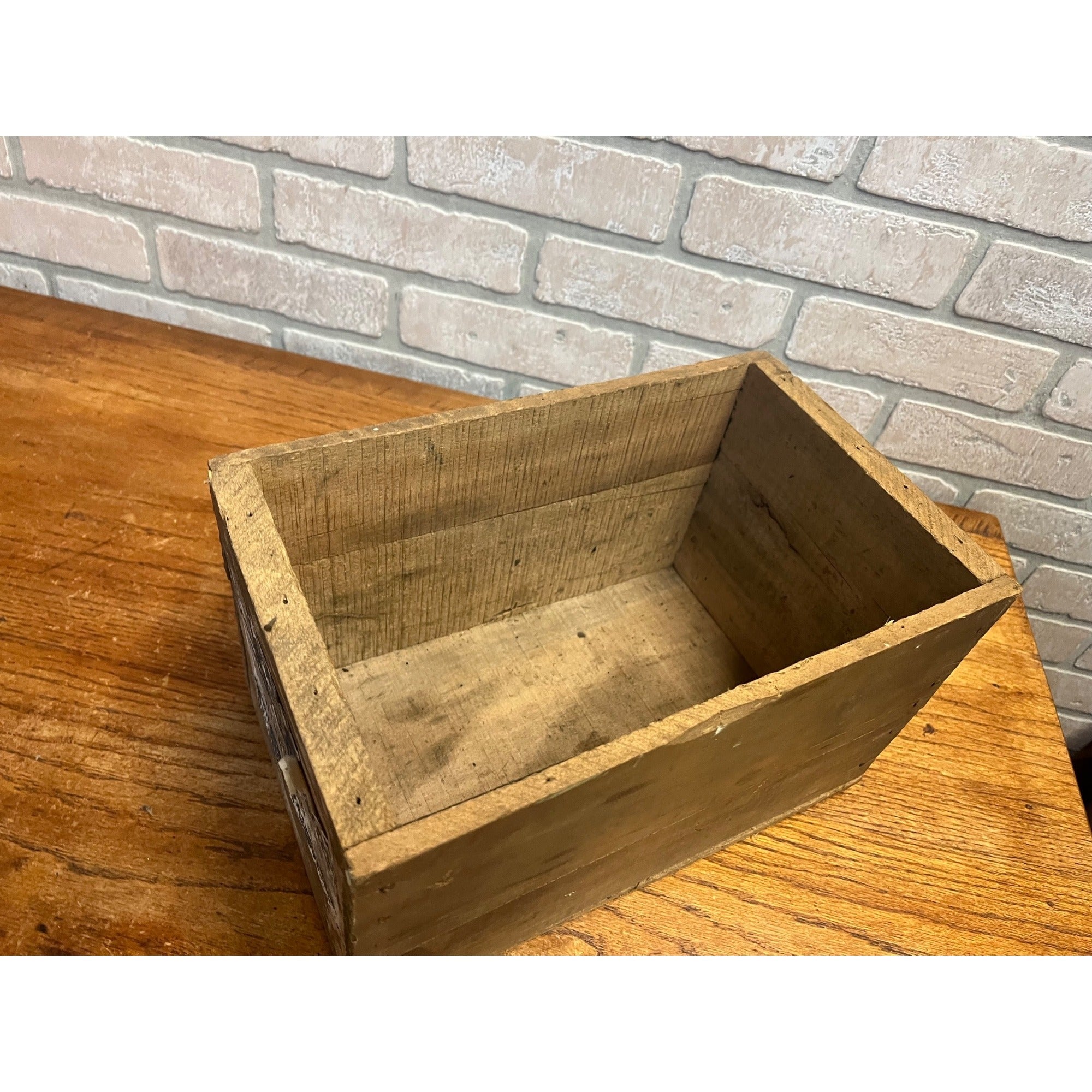 Vintage Atlas Wire Brad Wooden Crate Primitive Farmhouse Industrial Wood Box