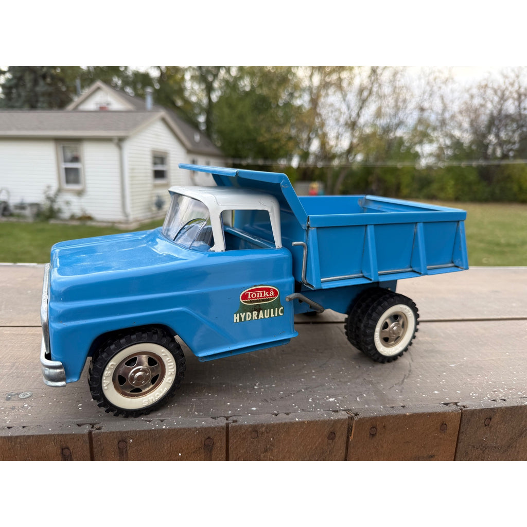Vintage Tonka Hydraulic Dump Truck Blue Pressed Steel Toy